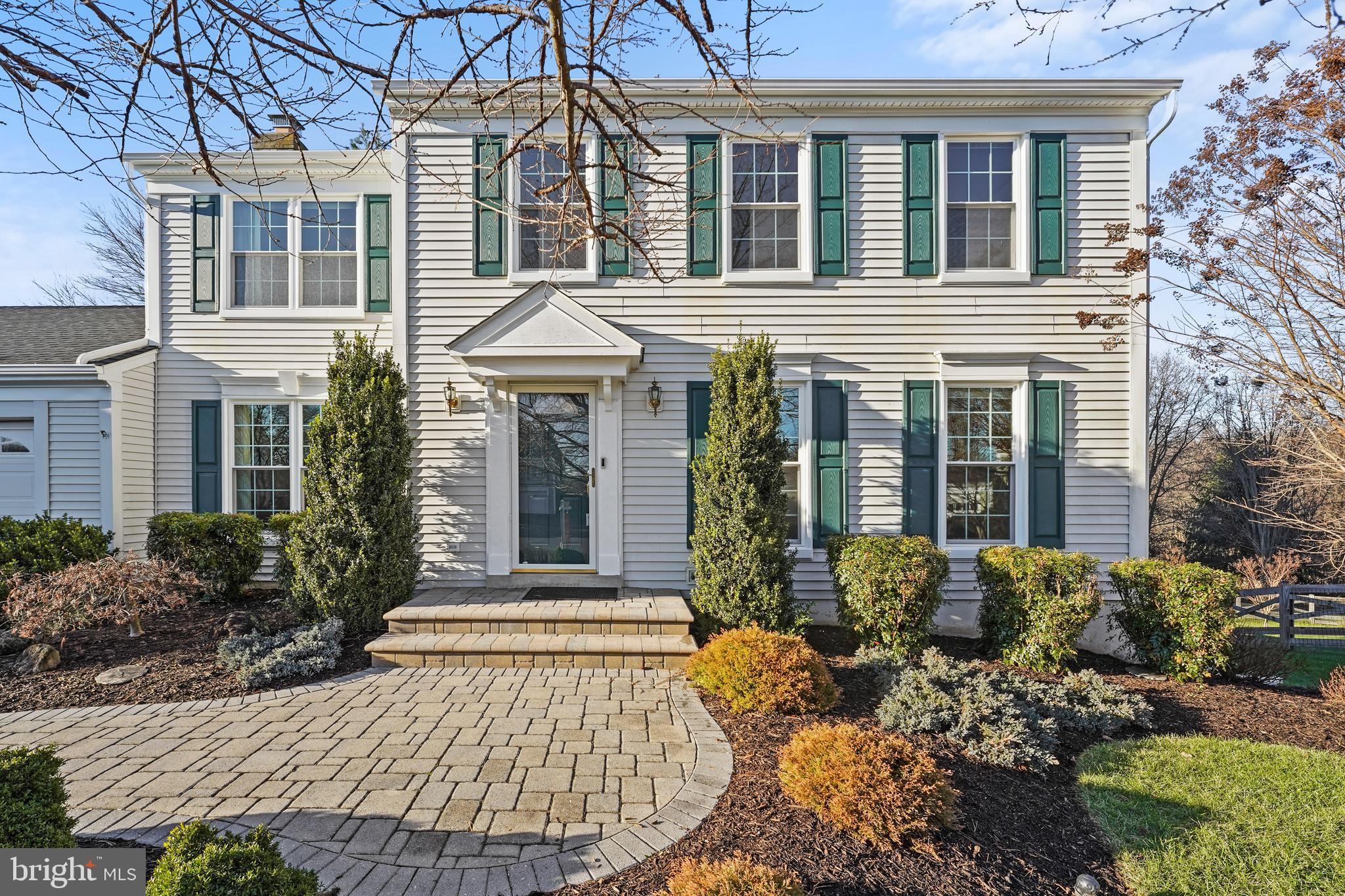 OAK SPRINGS - Residential