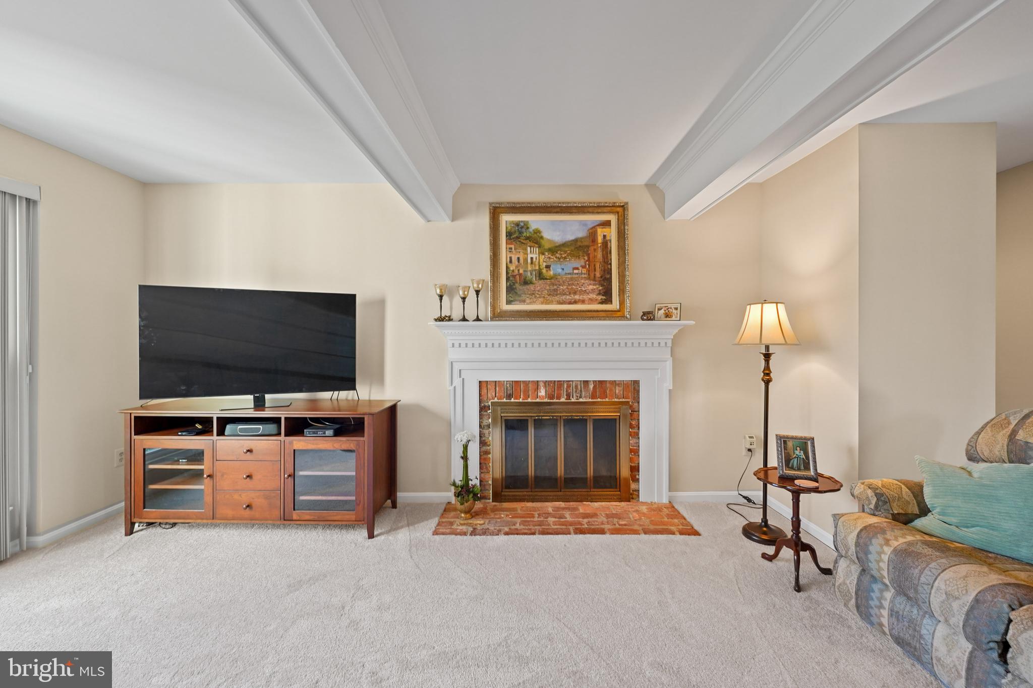 OAK SPRINGS - Residential