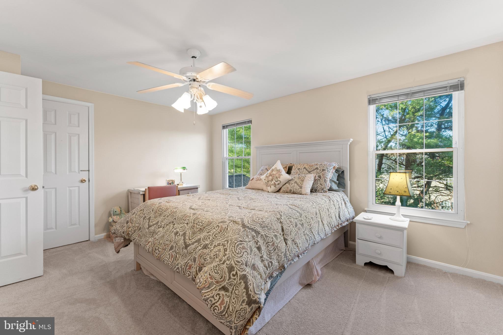 OAK SPRINGS - Residential