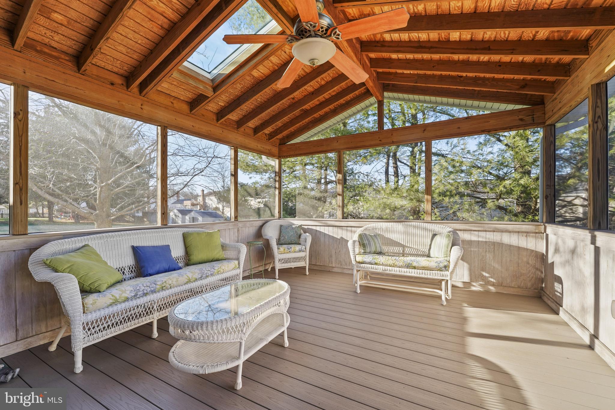 OAK SPRINGS - Residential