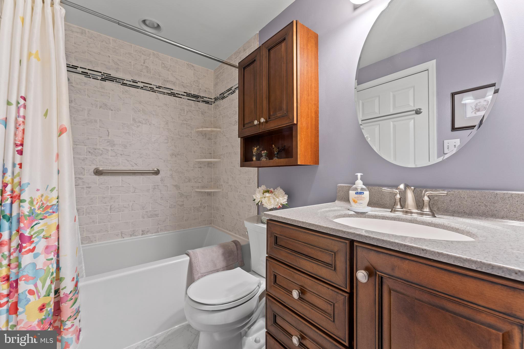 OAK SPRINGS - Residential