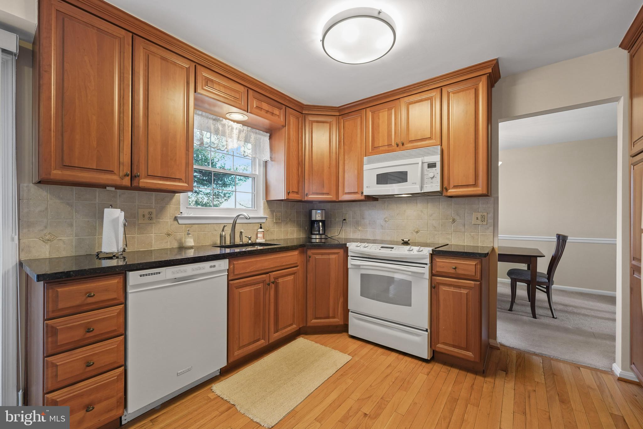 OAK SPRINGS - Residential