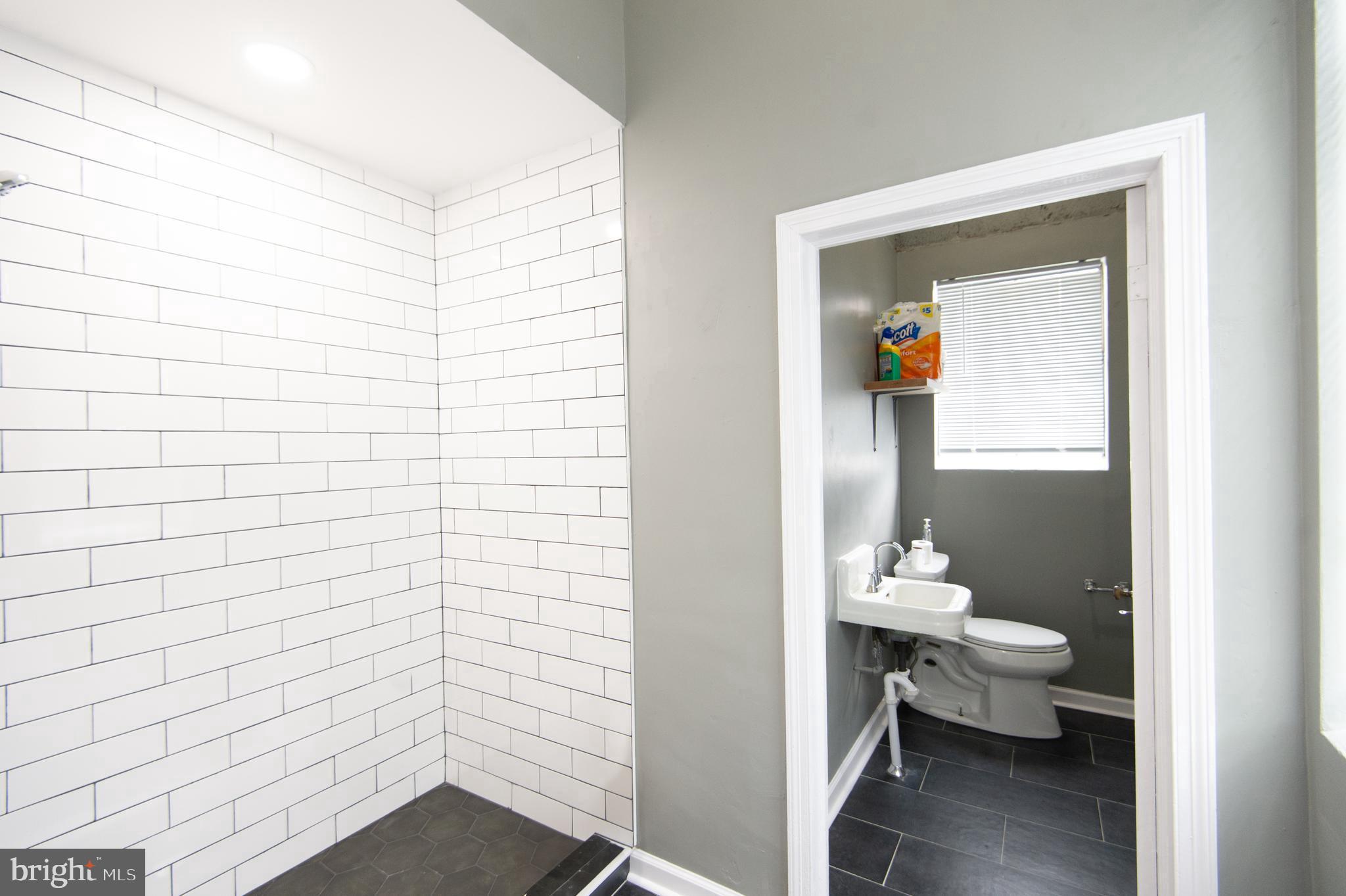 BOUNDARY AVENUE - Residential