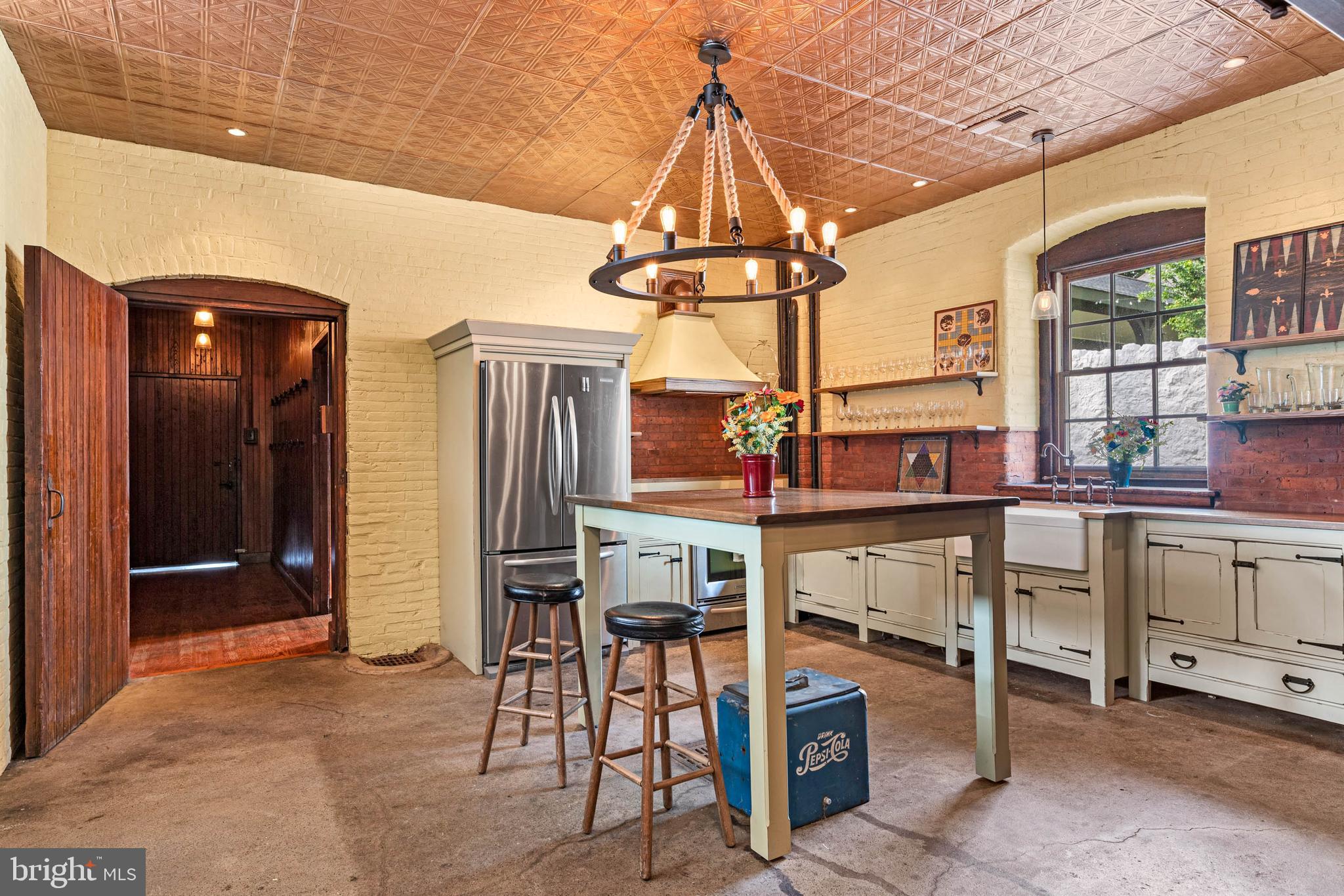 HARRISON ESTATE - Residential