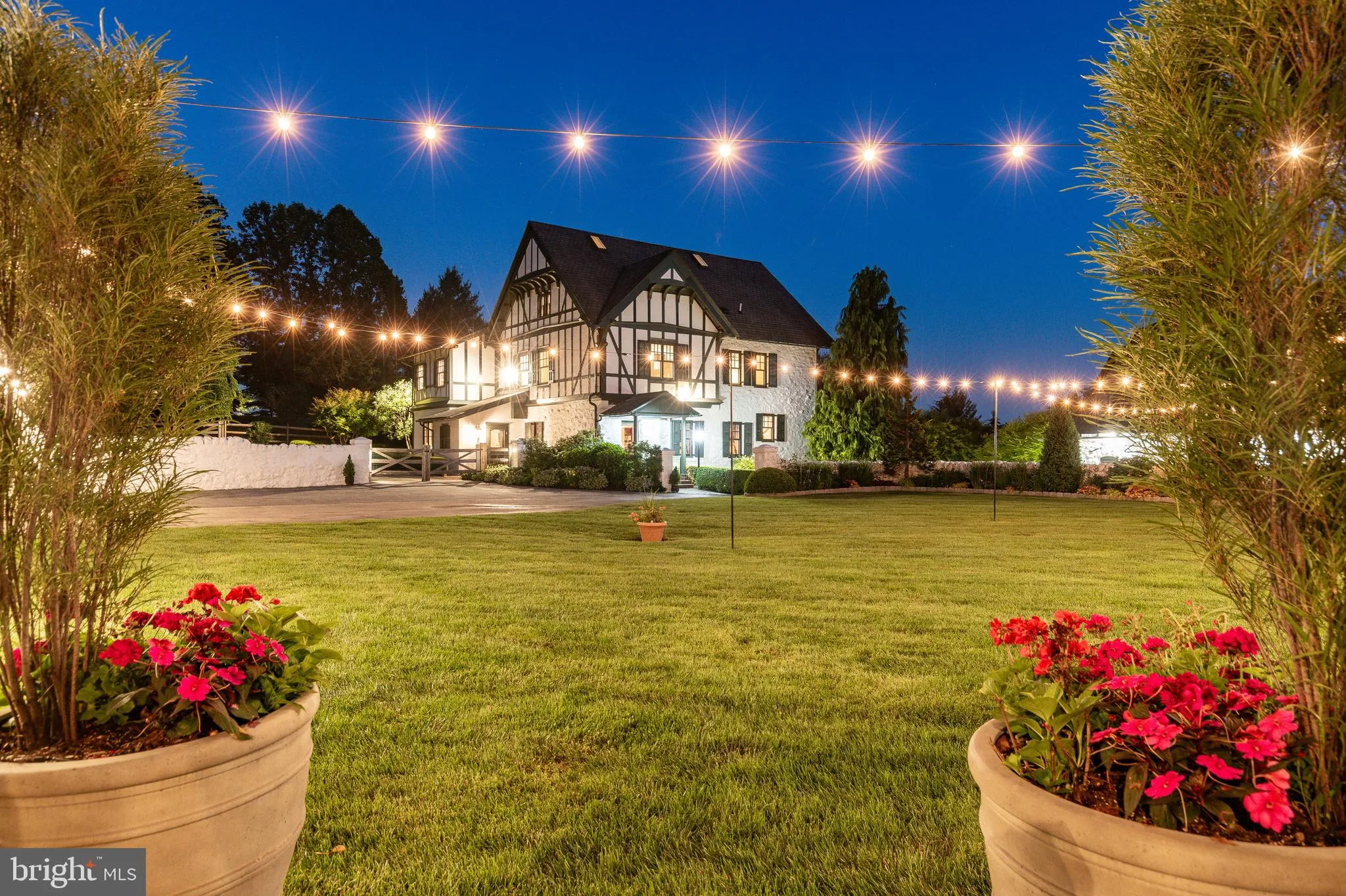 Newtown Square, Pennsylvania 19073, United States, 7 Bedrooms Bedrooms, ,7 BathroomsBathrooms,Residential,Active,178009