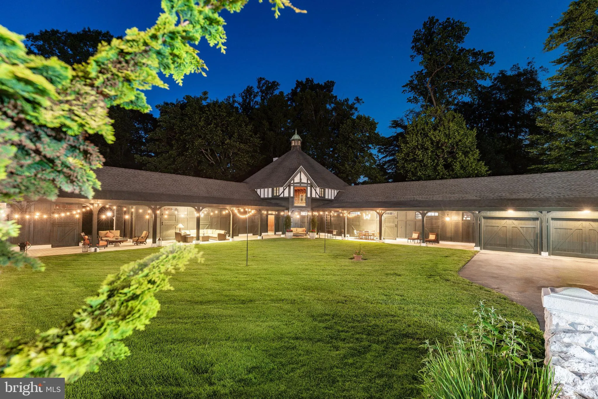 Newtown Square, Pennsylvania 19073, United States, 7 Bedrooms Bedrooms, ,7 BathroomsBathrooms,Residential,Active,178009