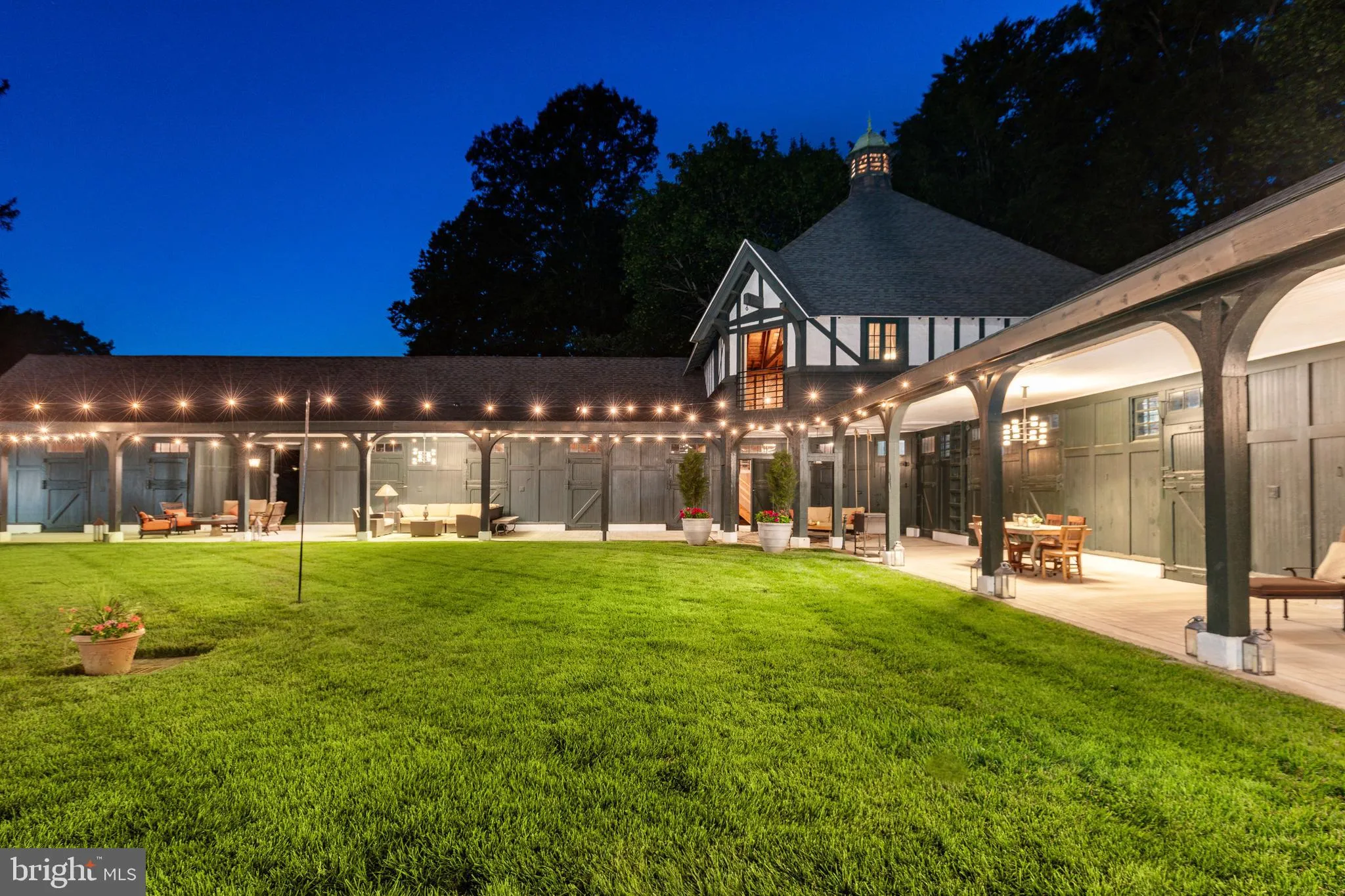 Newtown Square, Pennsylvania 19073, United States, 7 Bedrooms Bedrooms, ,7 BathroomsBathrooms,Residential,Active,178009