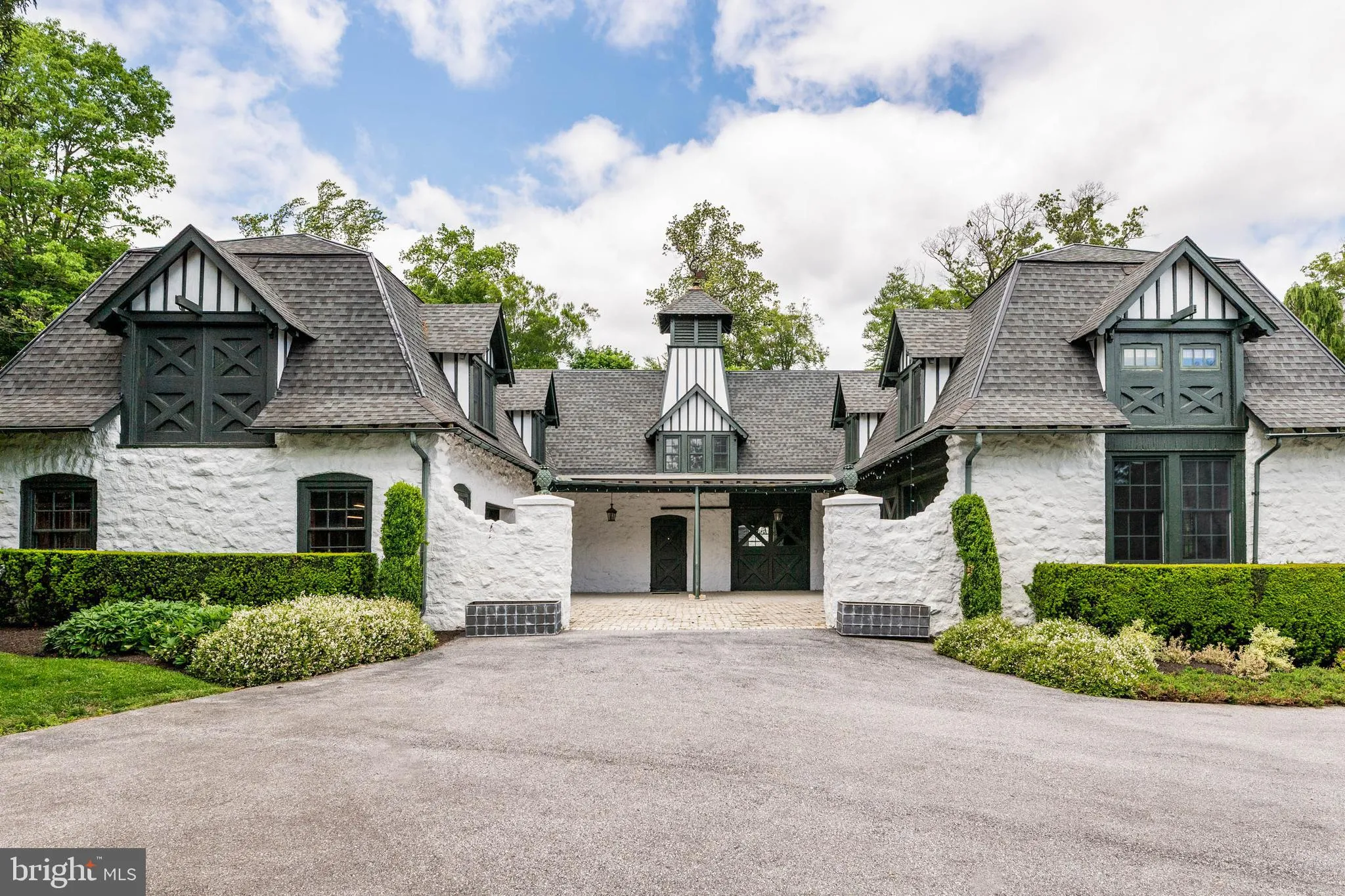 Newtown Square, Pennsylvania 19073, United States, 7 Bedrooms Bedrooms, ,7 BathroomsBathrooms,Residential,Active,178009