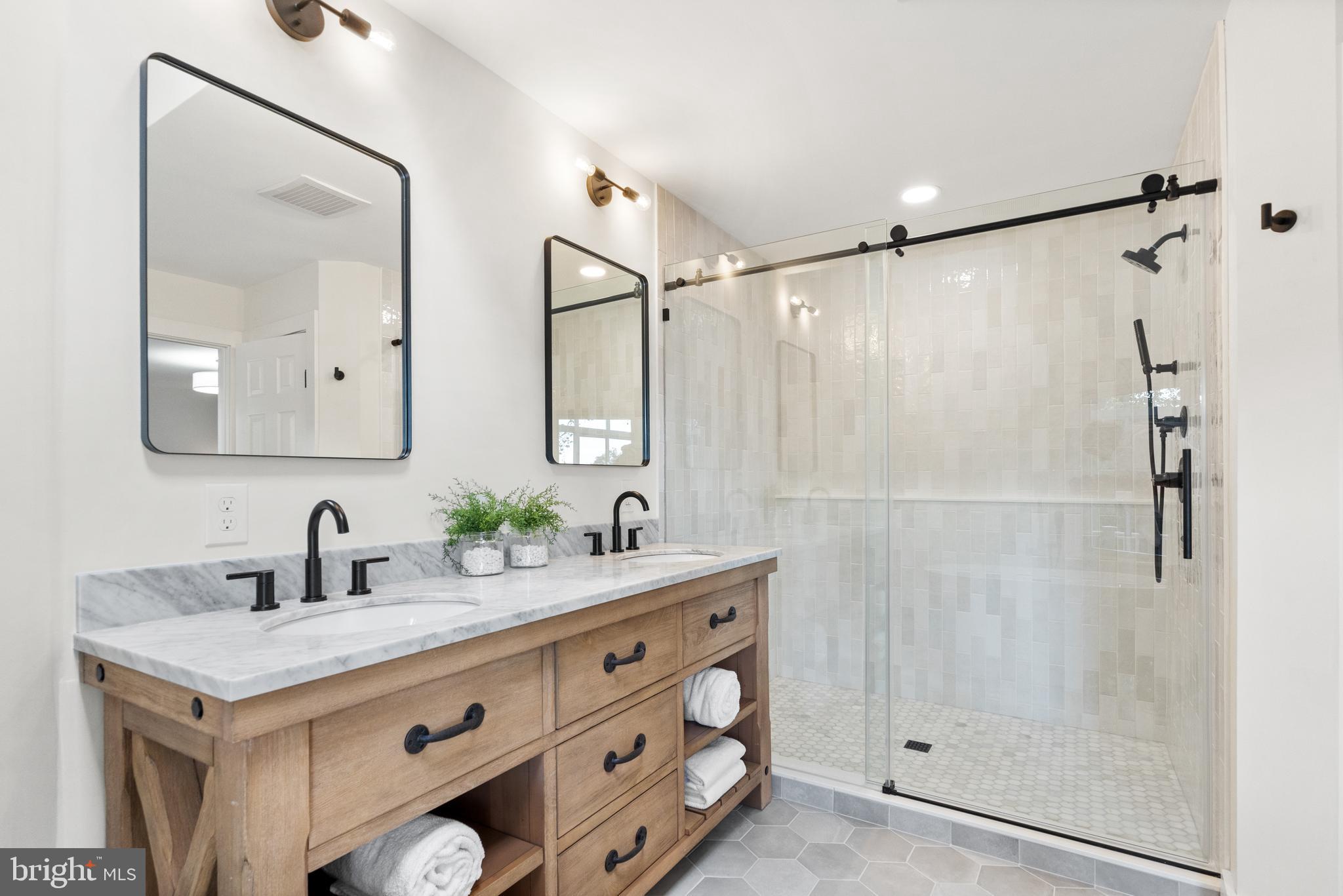 GREENBRIAR - Residential