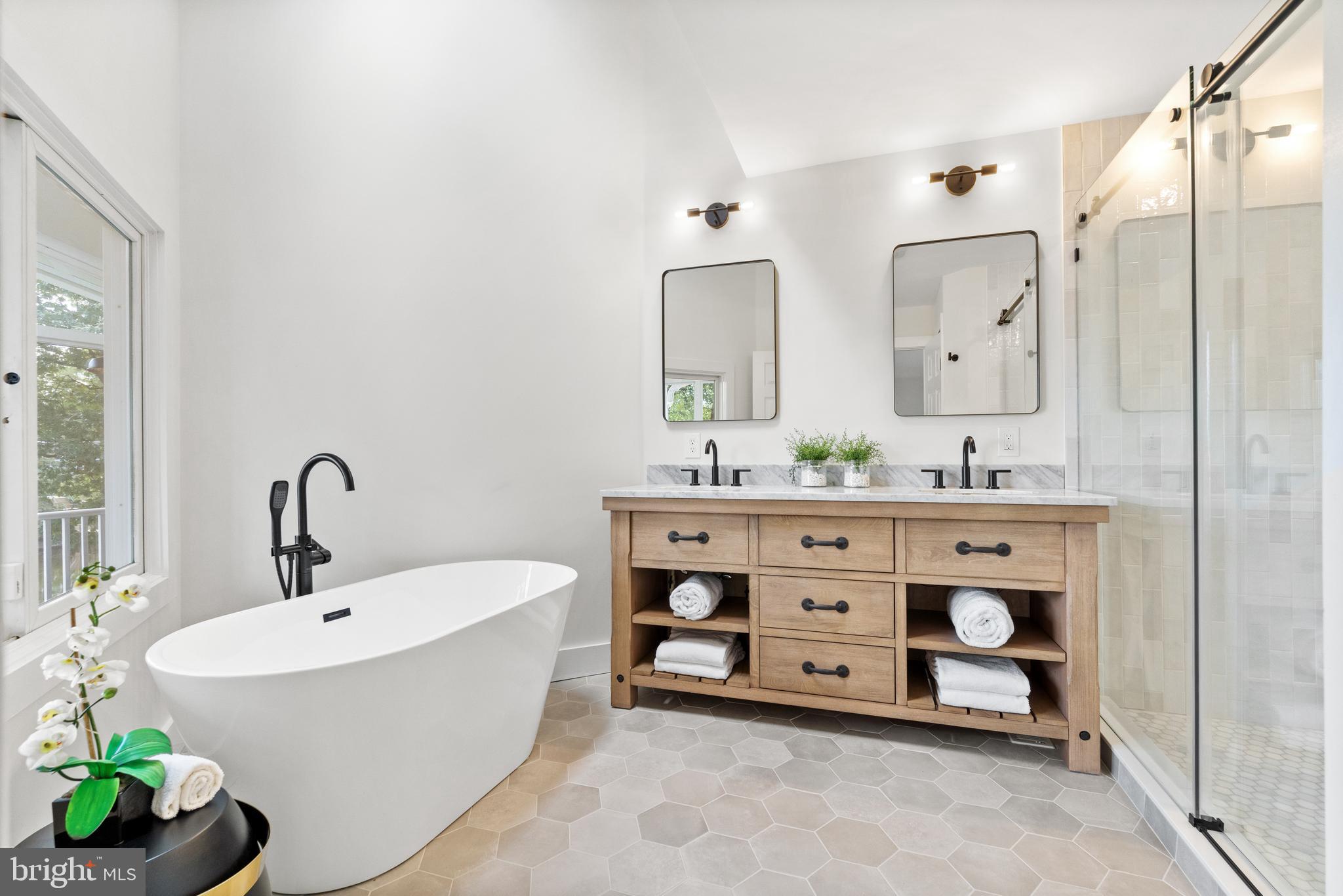 GREENBRIAR - Residential