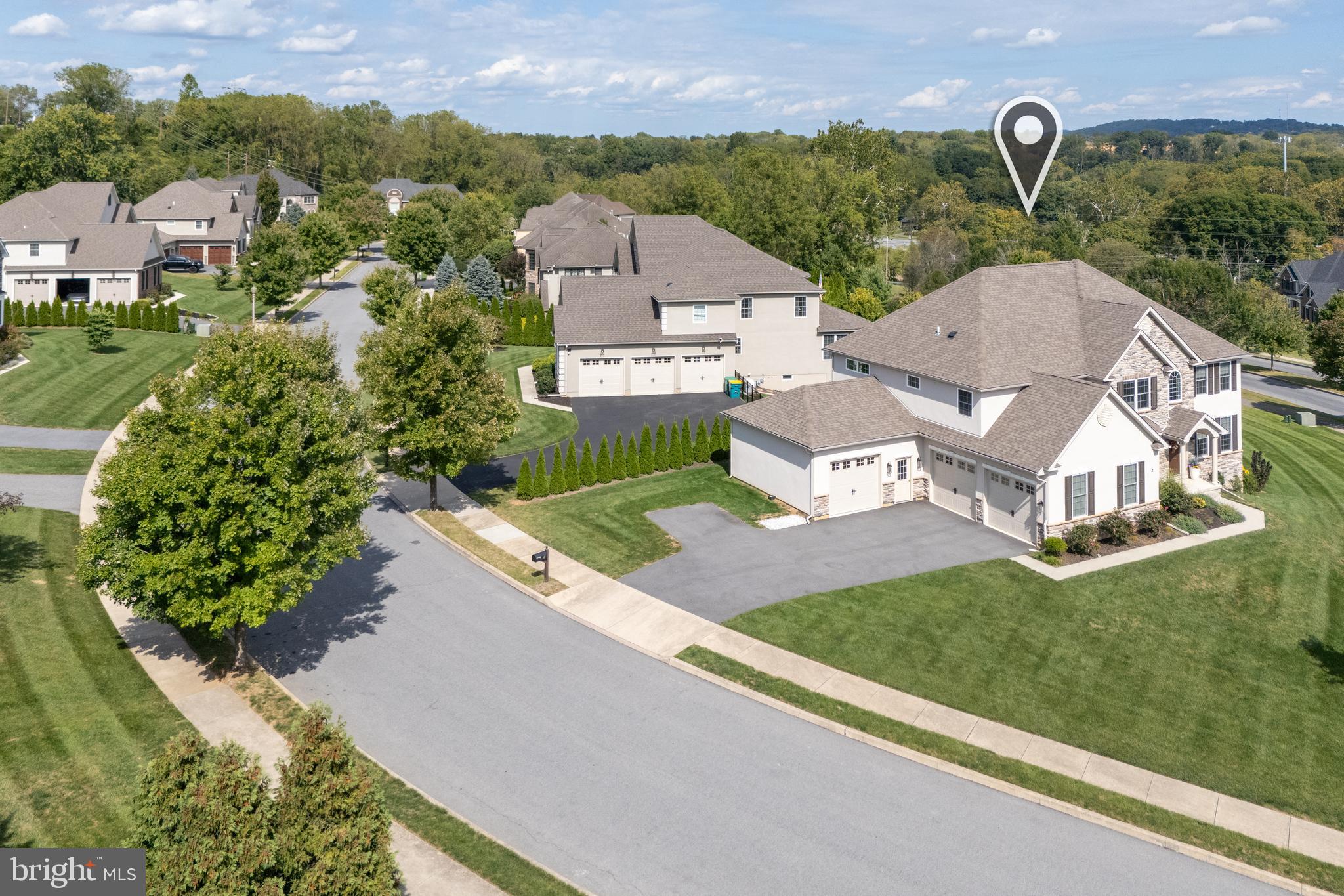 PARKVIEW ESTATES - Residential