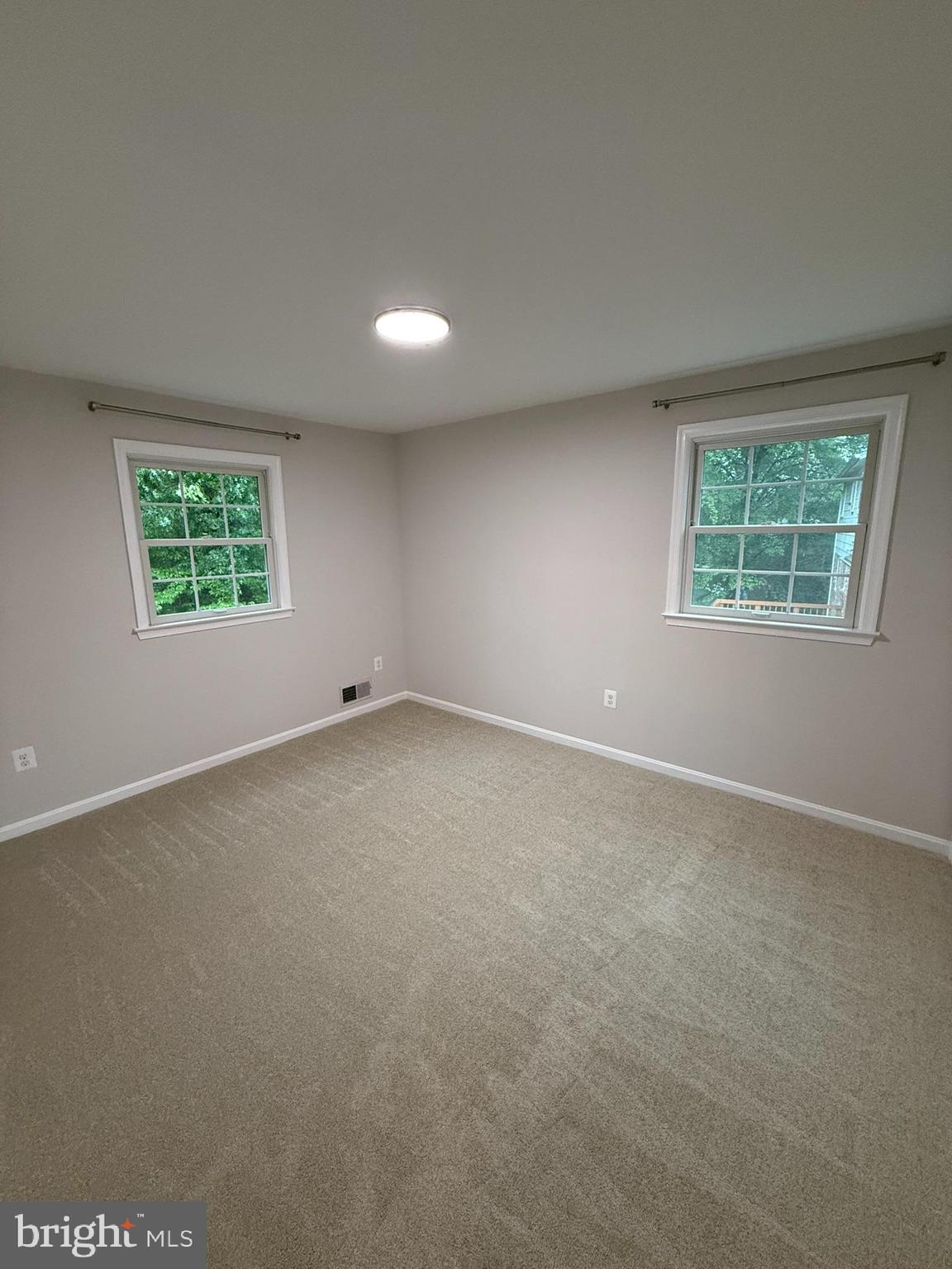 ORANGE HUNT ESTATES - Residential