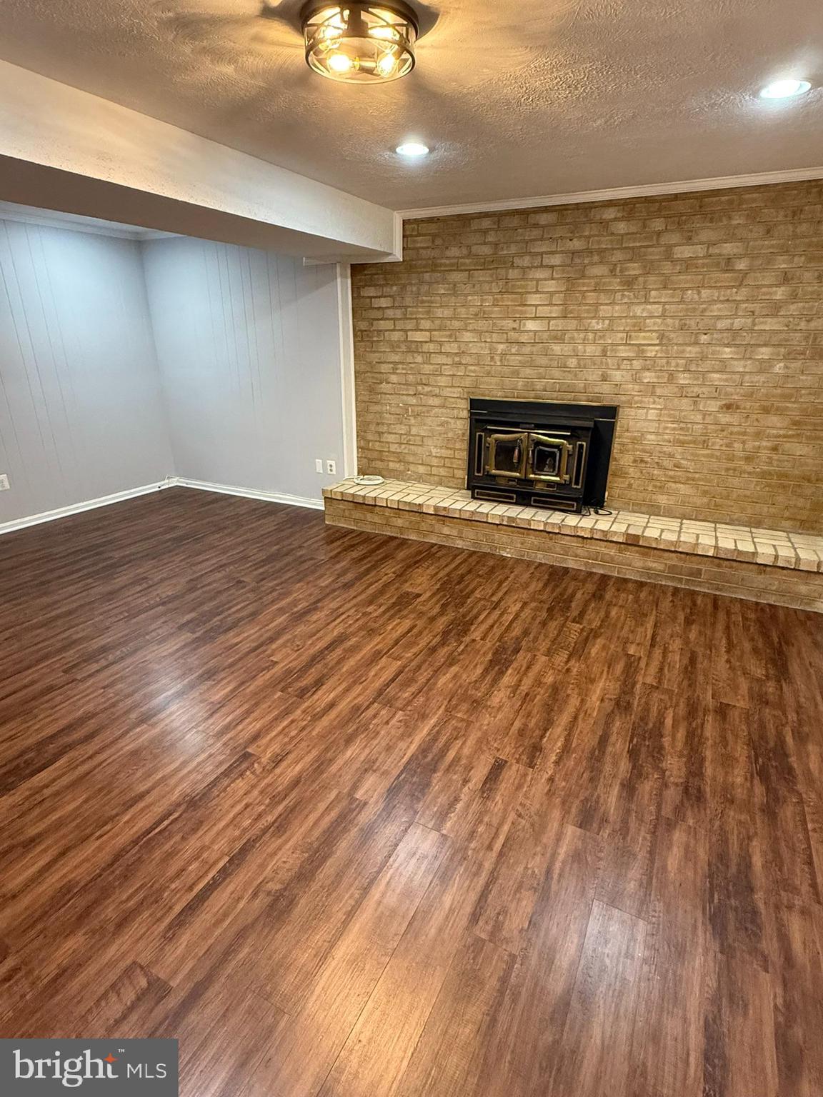 ORANGE HUNT ESTATES - Residential