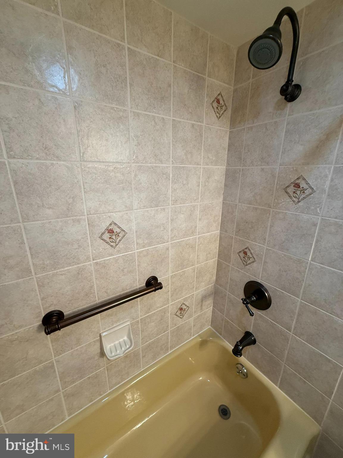 ORANGE HUNT ESTATES - Residential