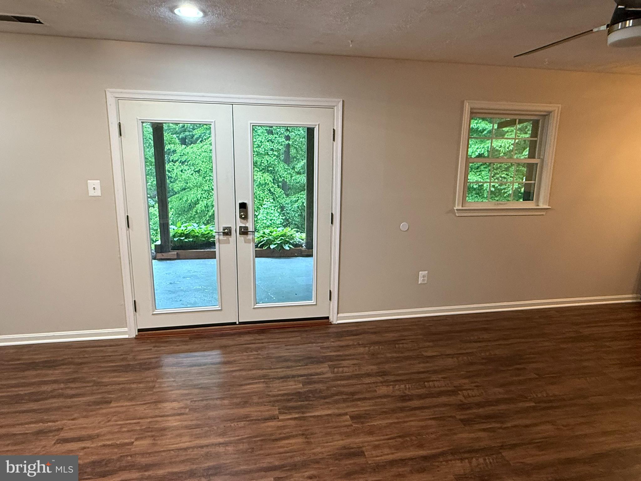 ORANGE HUNT ESTATES - Residential