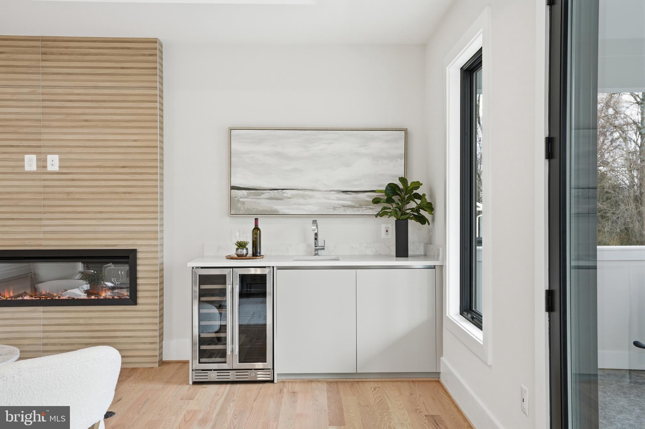 PIMMIT HILLS - Residential