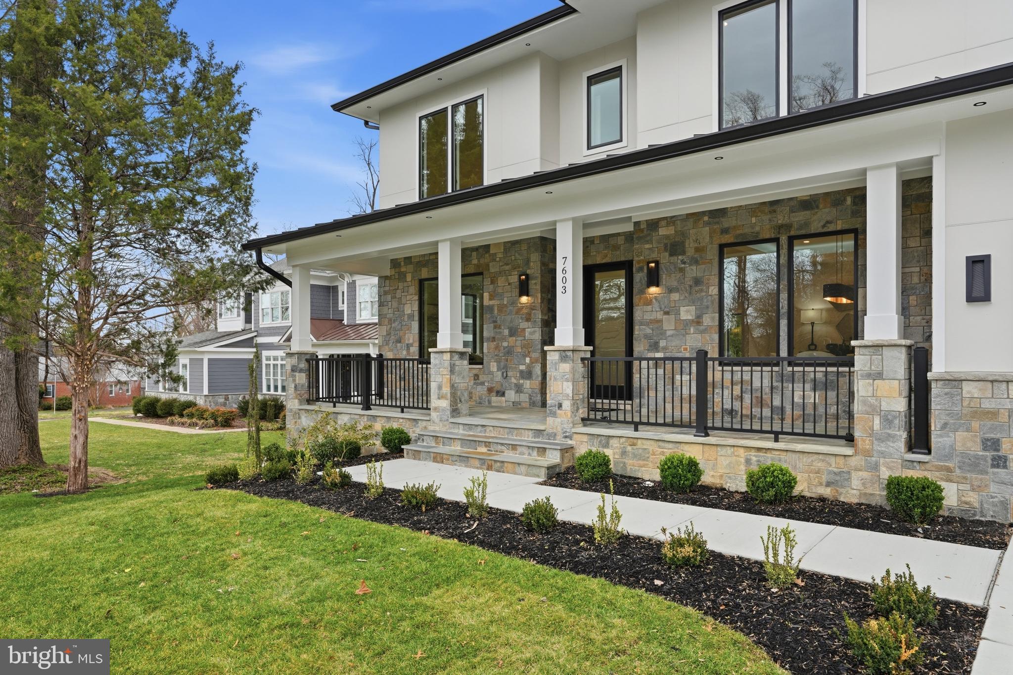 PIMMIT HILLS - Residential