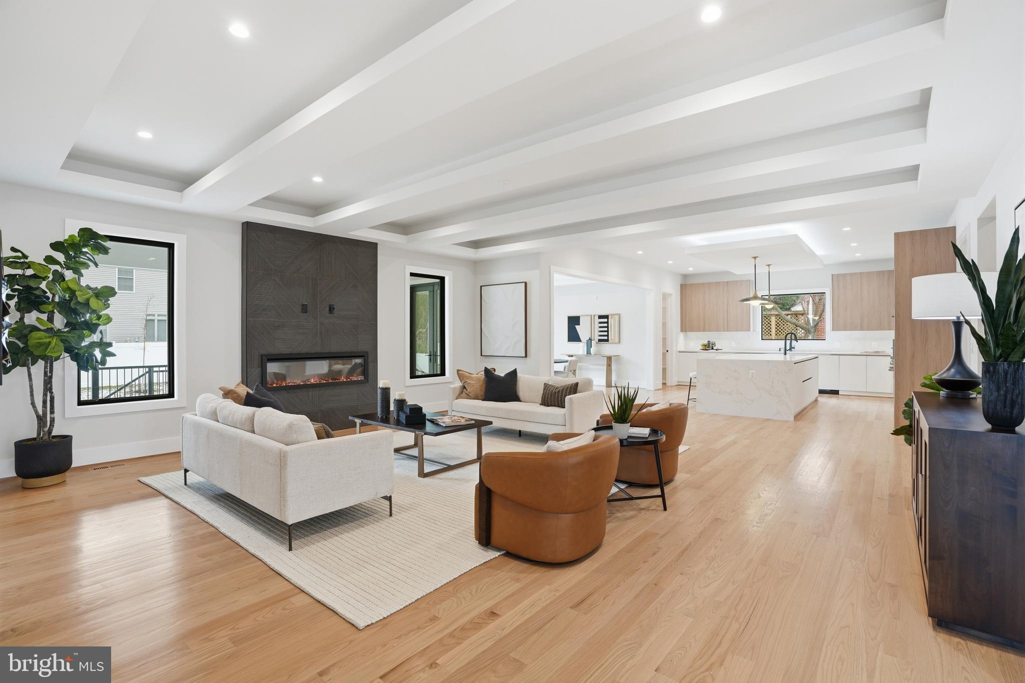 PIMMIT HILLS - Residential