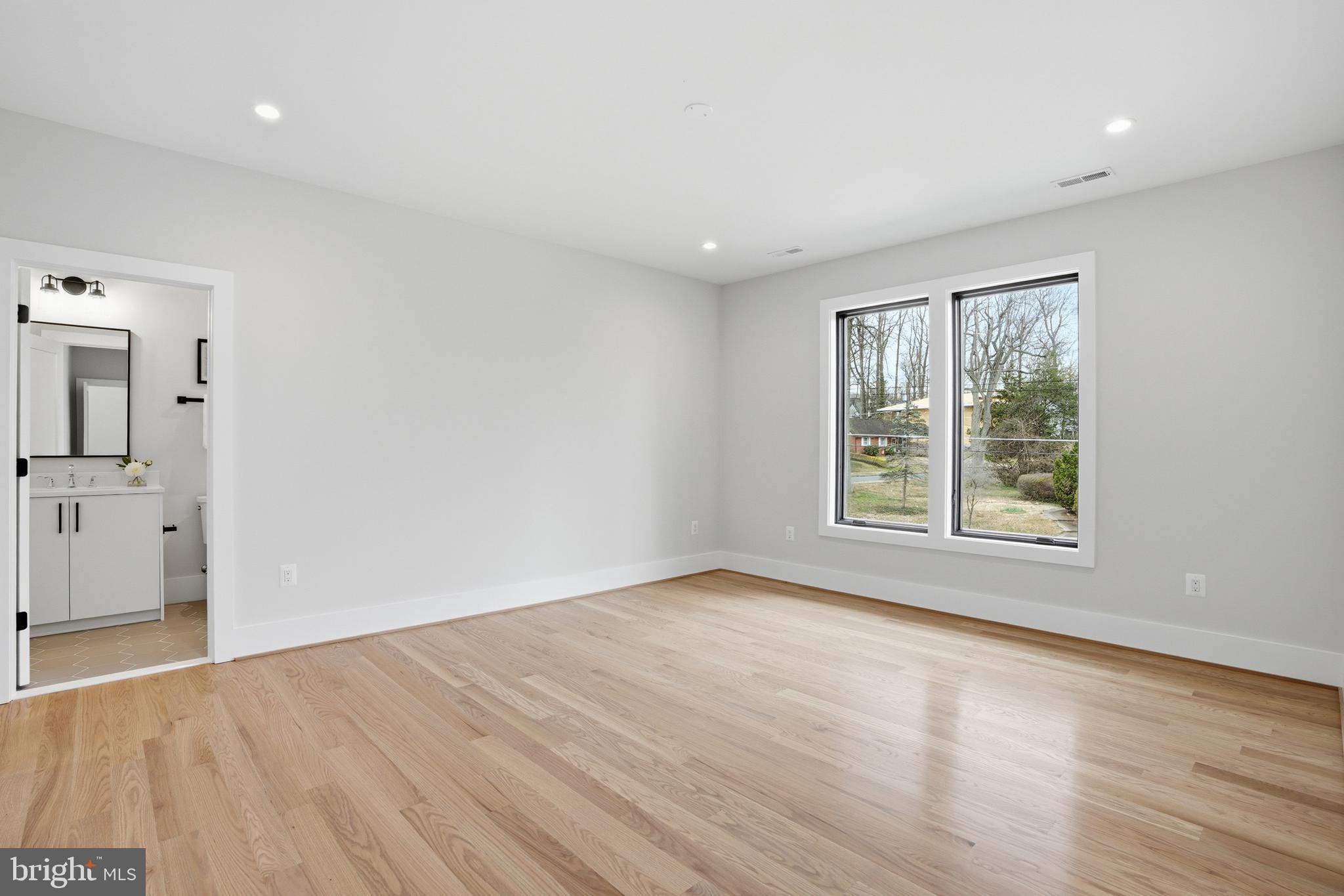 PIMMIT HILLS - Residential