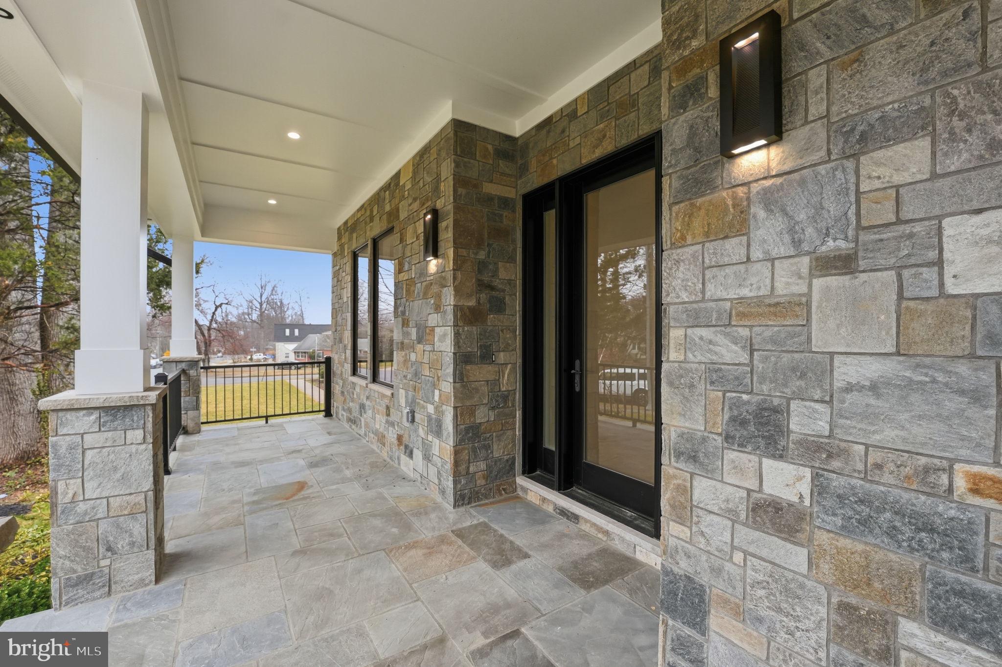 PIMMIT HILLS - Residential