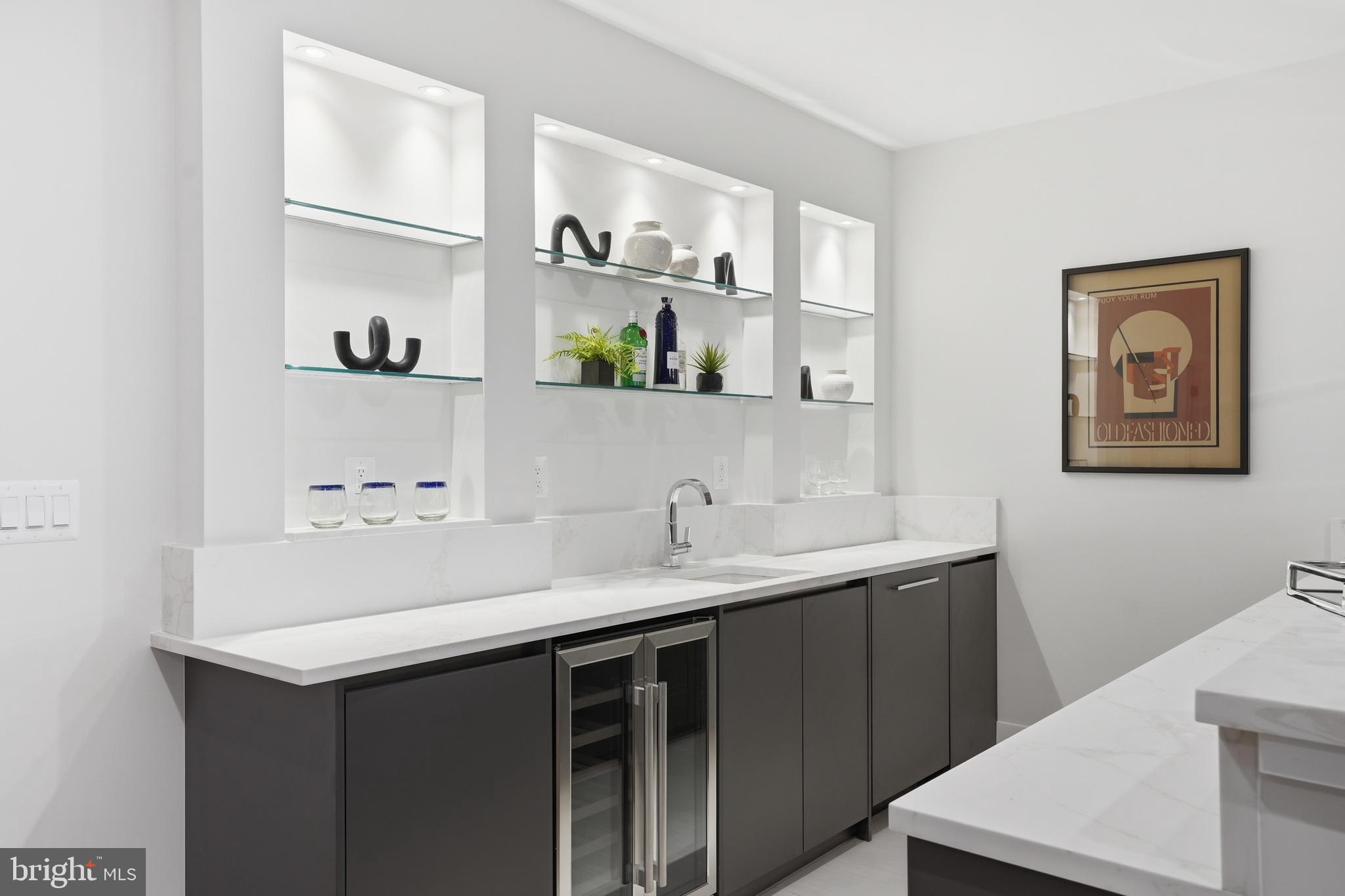 PIMMIT HILLS - Residential