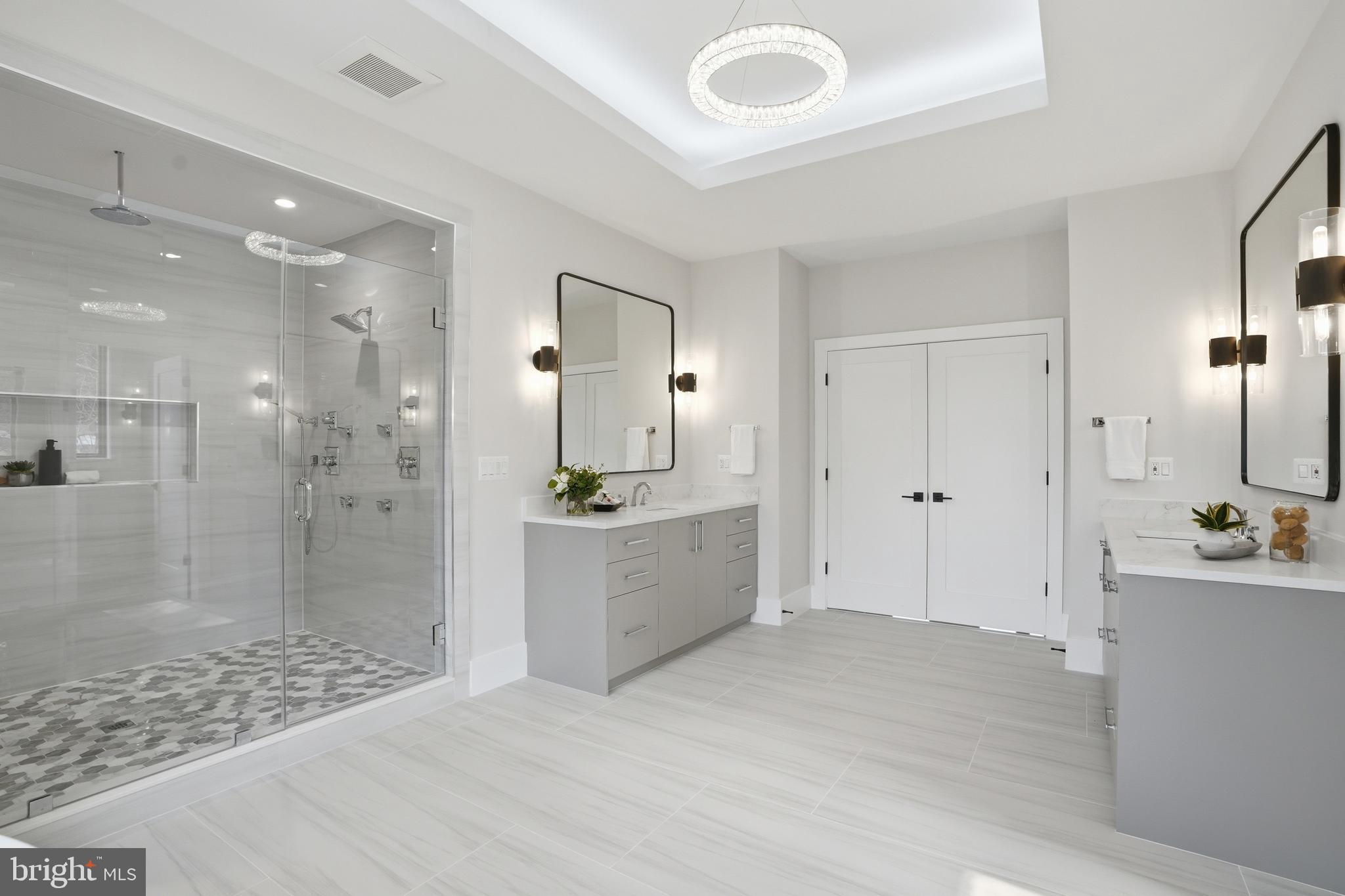 PIMMIT HILLS - Residential