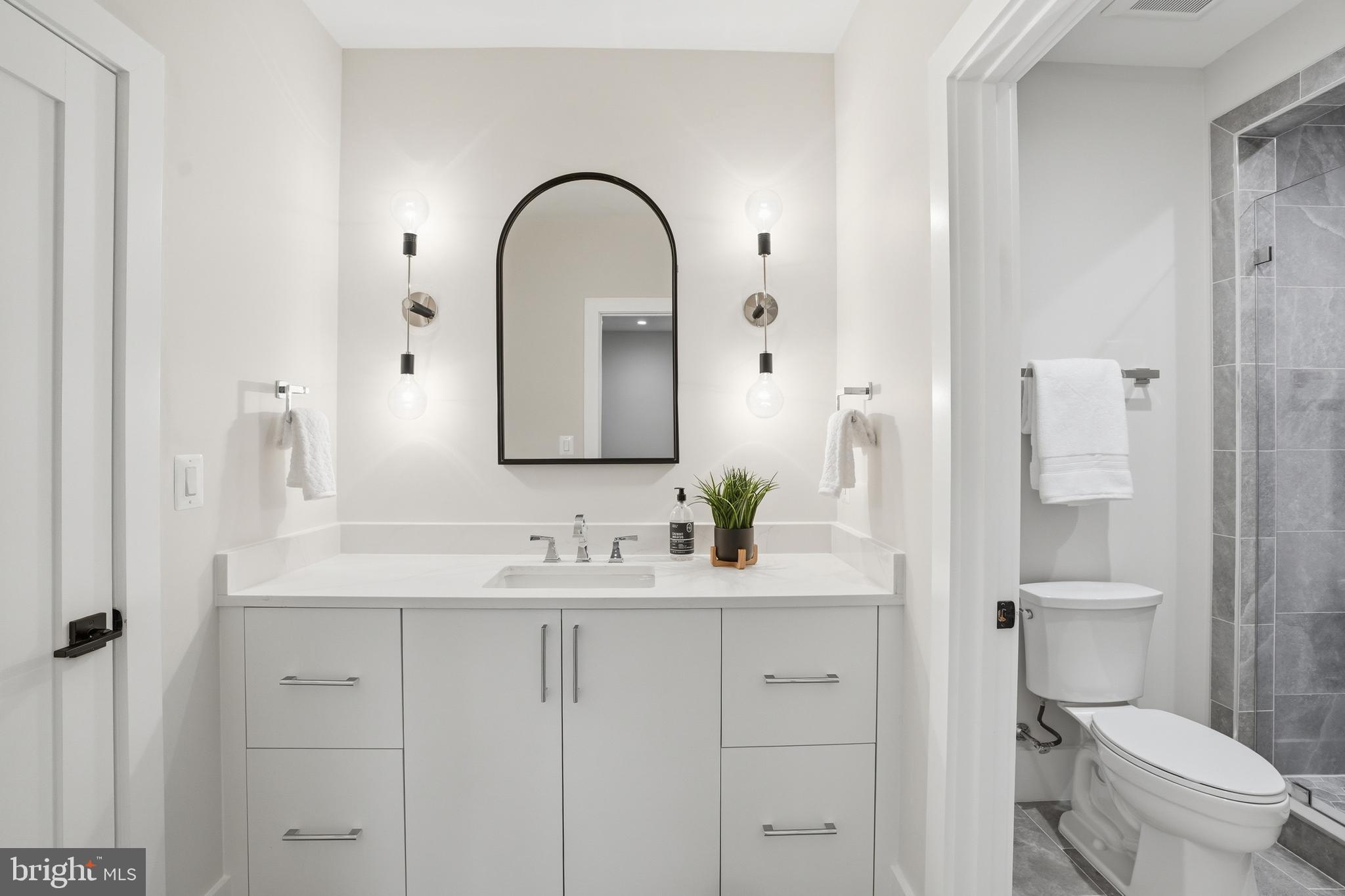 PIMMIT HILLS - Residential