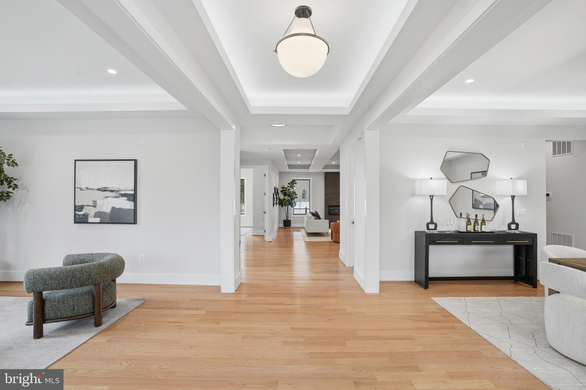 PIMMIT HILLS - Residential