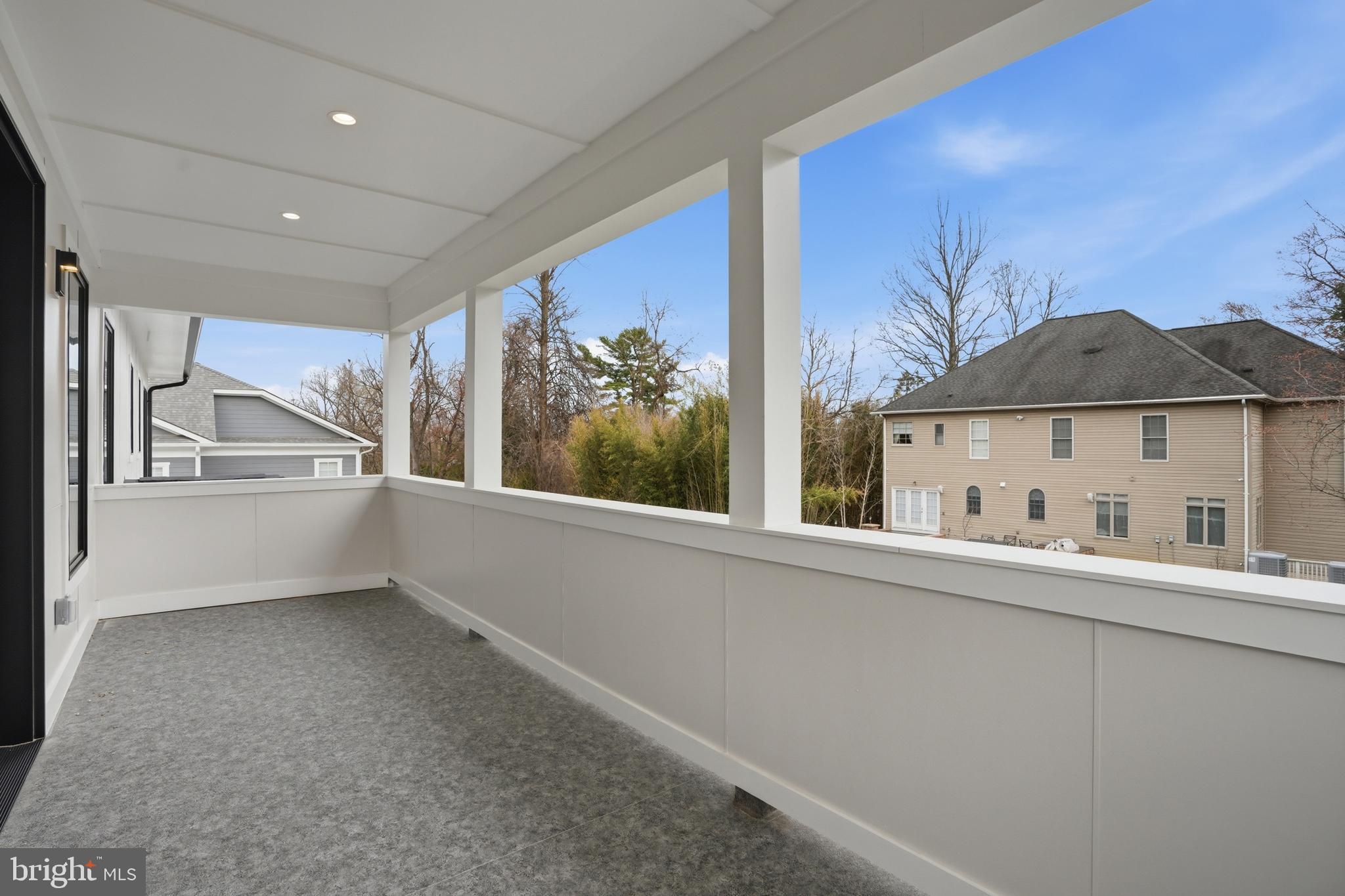 PIMMIT HILLS - Residential