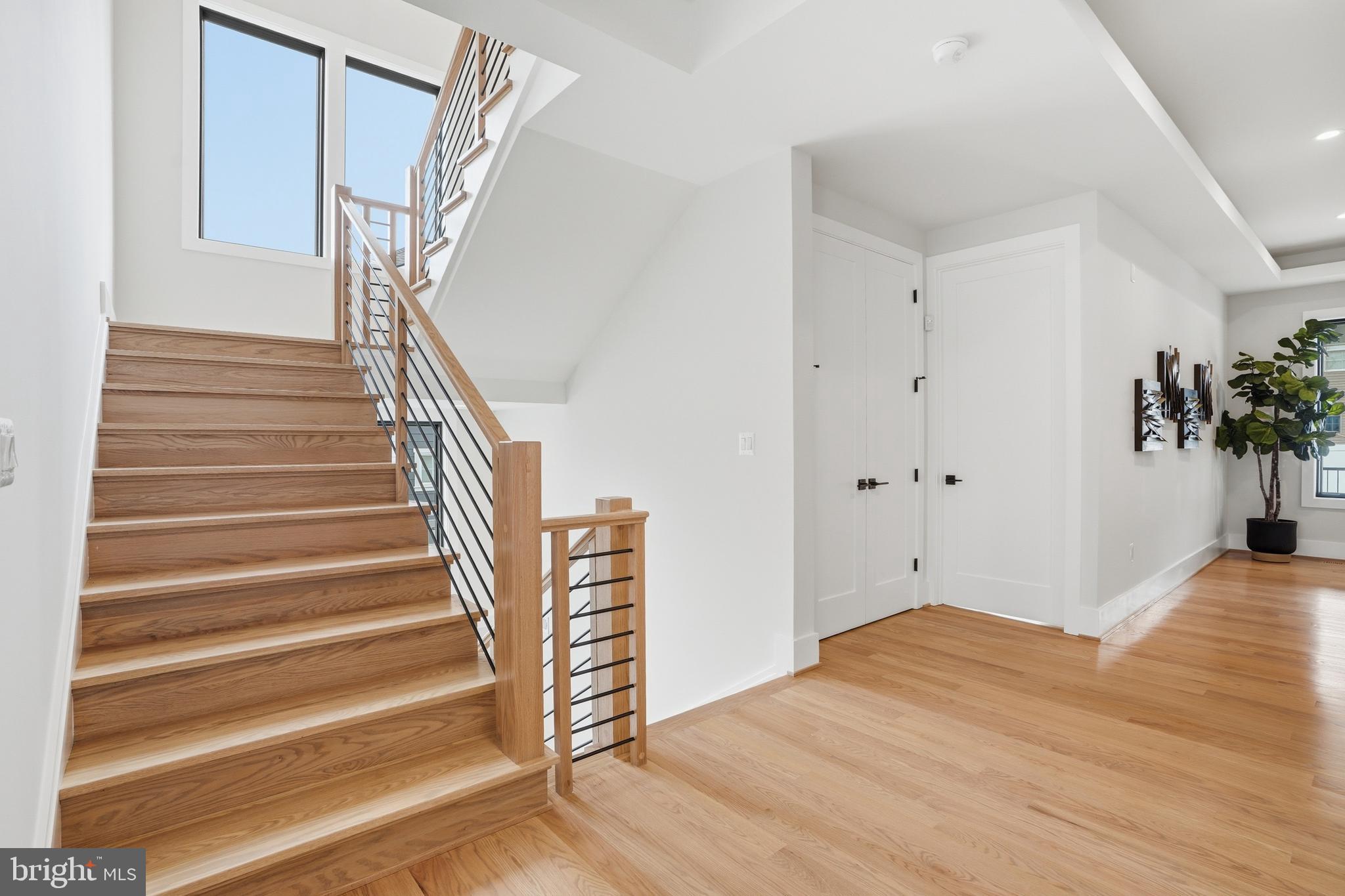 PIMMIT HILLS - Residential