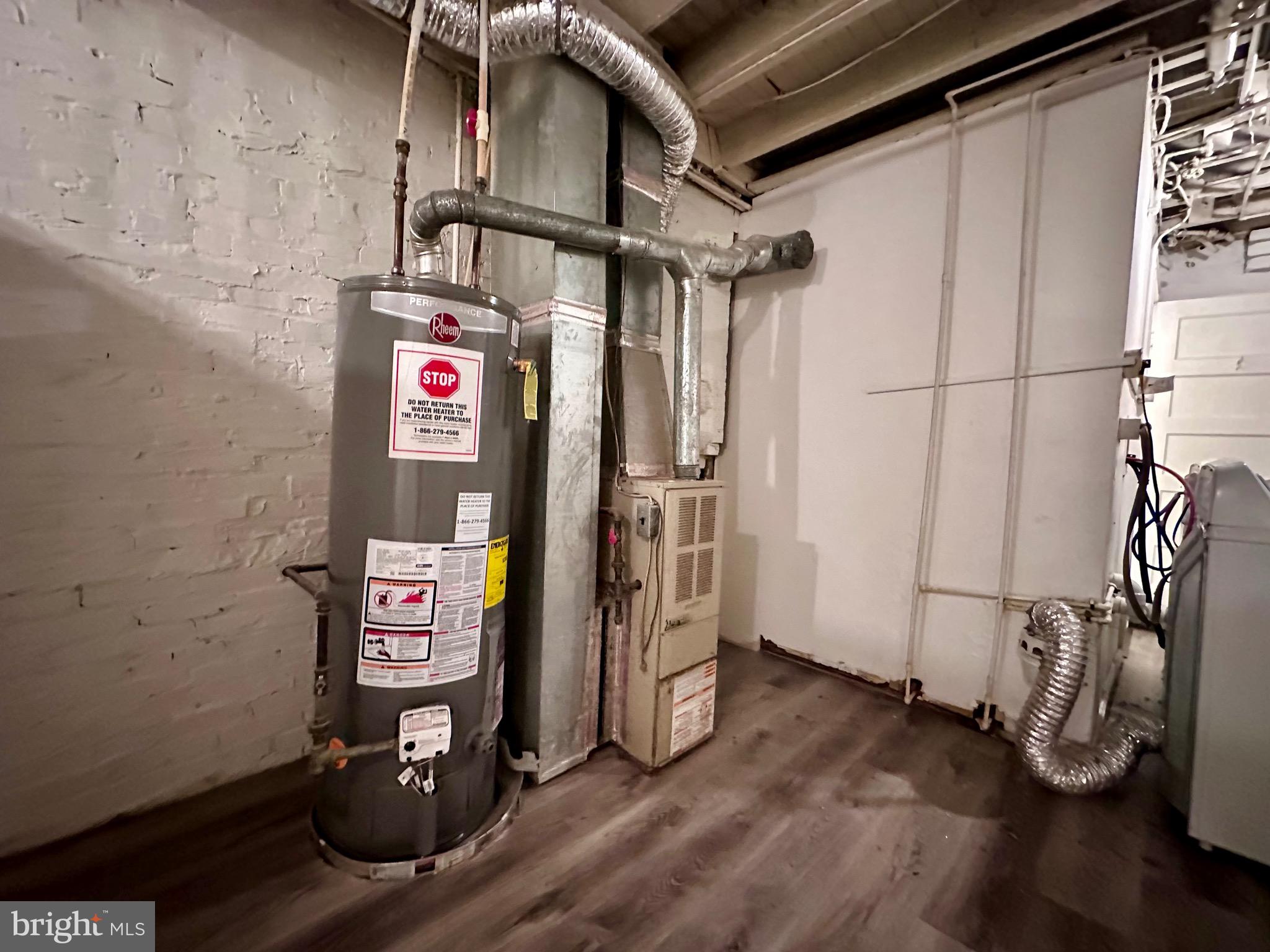 BIDDLE STREET - Residential