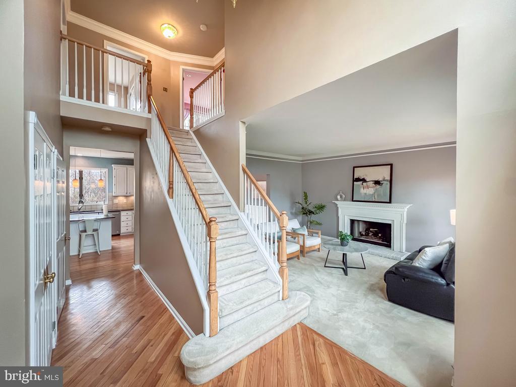 JAMISON HUNT - Residential