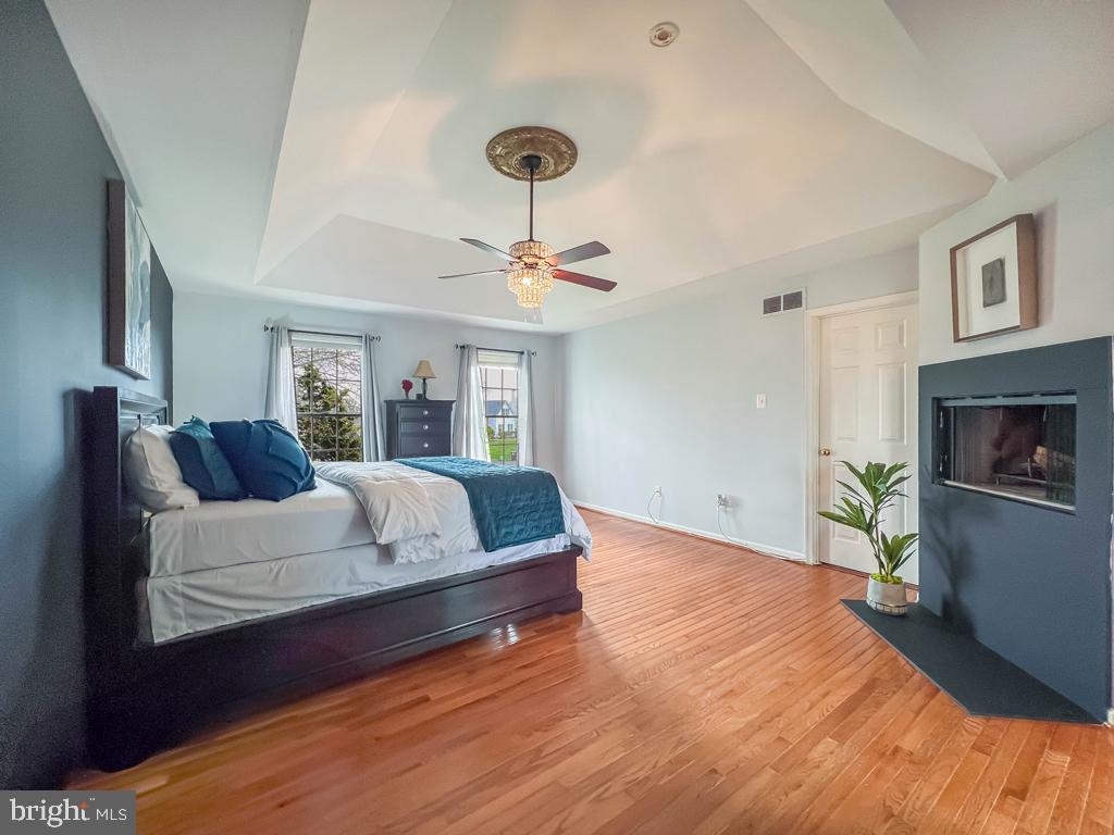 JAMISON HUNT - Residential