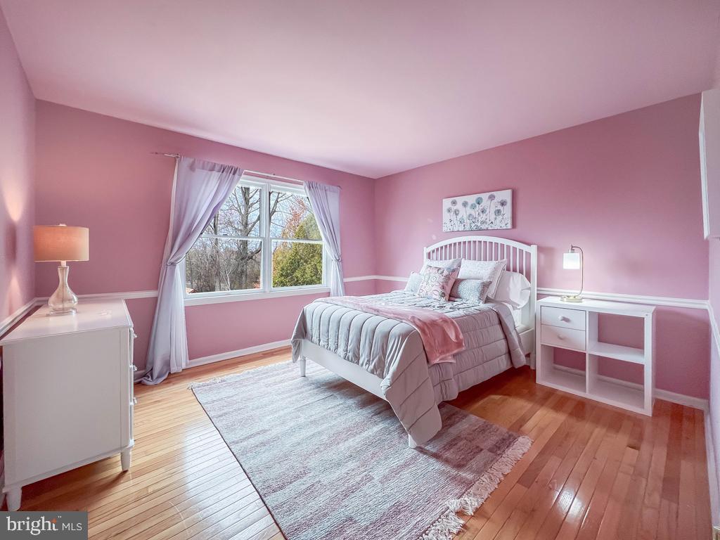 JAMISON HUNT - Residential