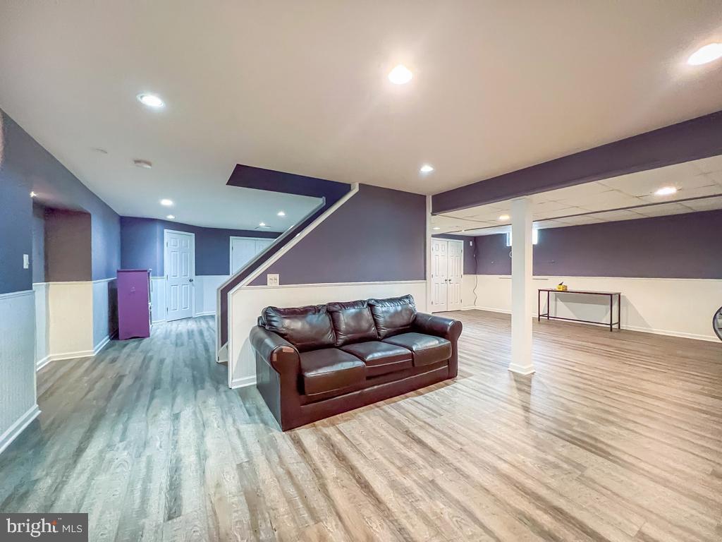 JAMISON HUNT - Residential