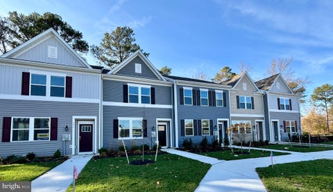 Townhouse For Rent - 131 Riverwalk Terrace<br/> FEDERALSBURG, MD 21632