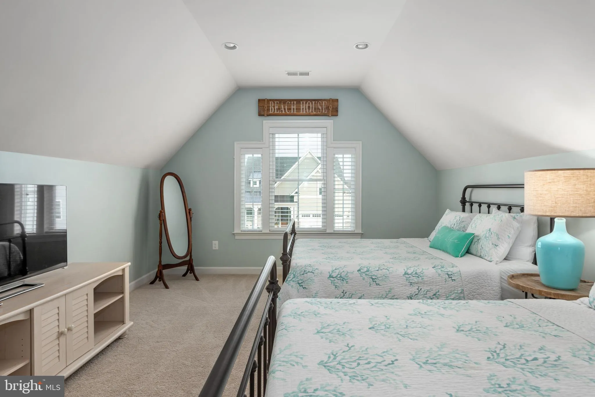 Lewes, Delaware 19958, United States, 5 Bedrooms Bedrooms, ,4 BathroomsBathrooms,Residential,Active,169209