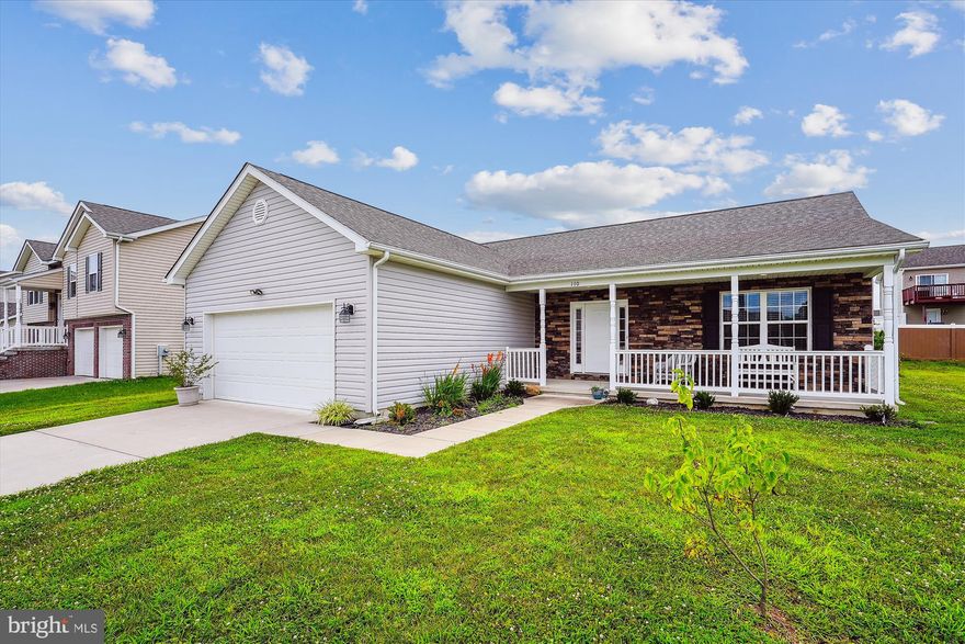 Well-maintained ranch-style home in the desirable Heritage Hills subdivision! This home features 3 spacious bedrooms and 2 full baths, including a primary suite with tile flooring and a walk-in shower. The open-concept living, dining, and kitchen area boasts hardwood floors, a cozy natural gas fireplace, and brand-new LG stainless steel appliances. Freshly painted throughout, the home feels clean and move-in ready. Enjoy outdoor living on the spacious front porch or relax in the screened-in back porch. Additional highlights include a natural gas furnace, a two-car garage and close proximity to shopping, dining, and major commuter routes. Located in an established neighborhood with excellent curb appeal!