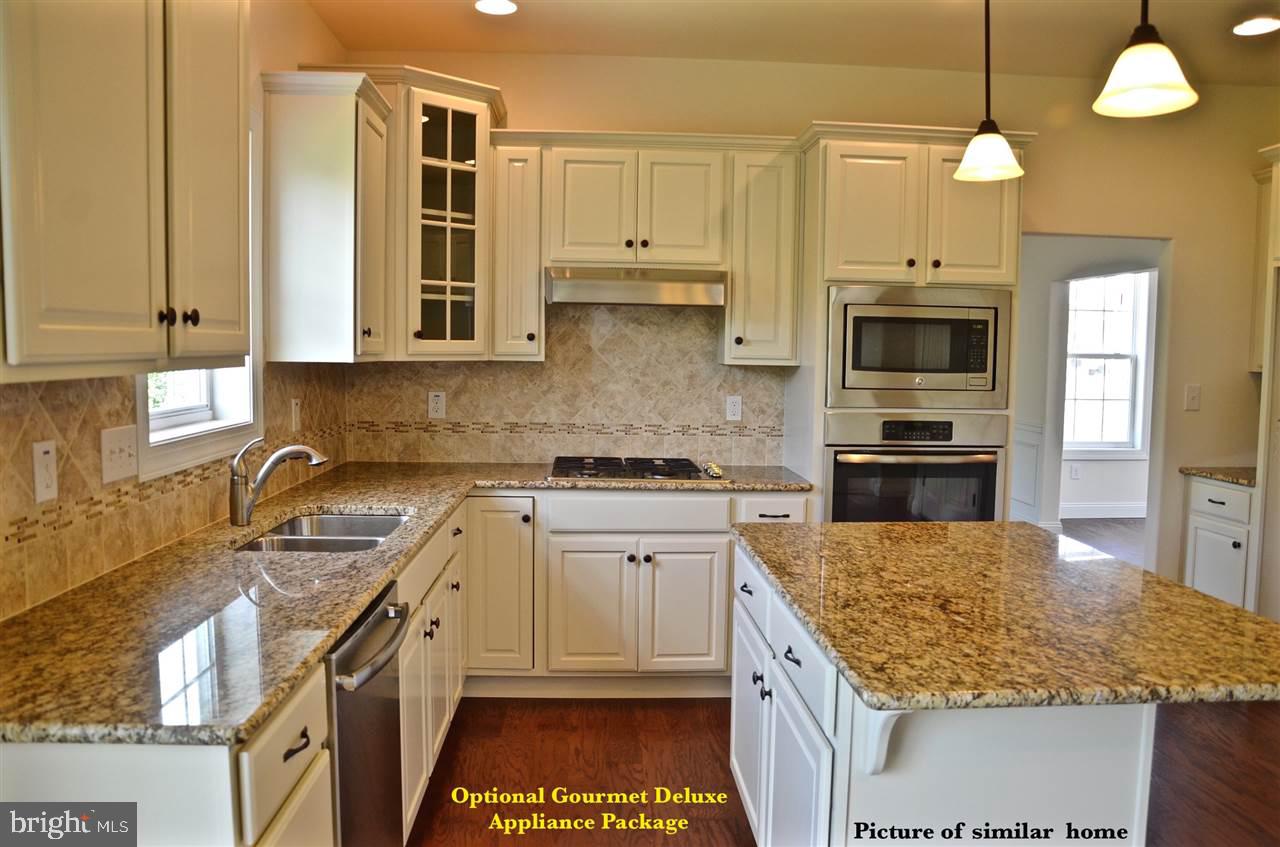 LOGAN MEADOWS - Residential