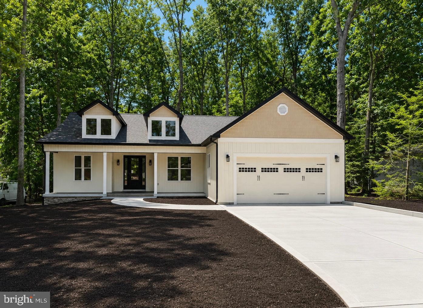318 FAIRWAY DRIVE