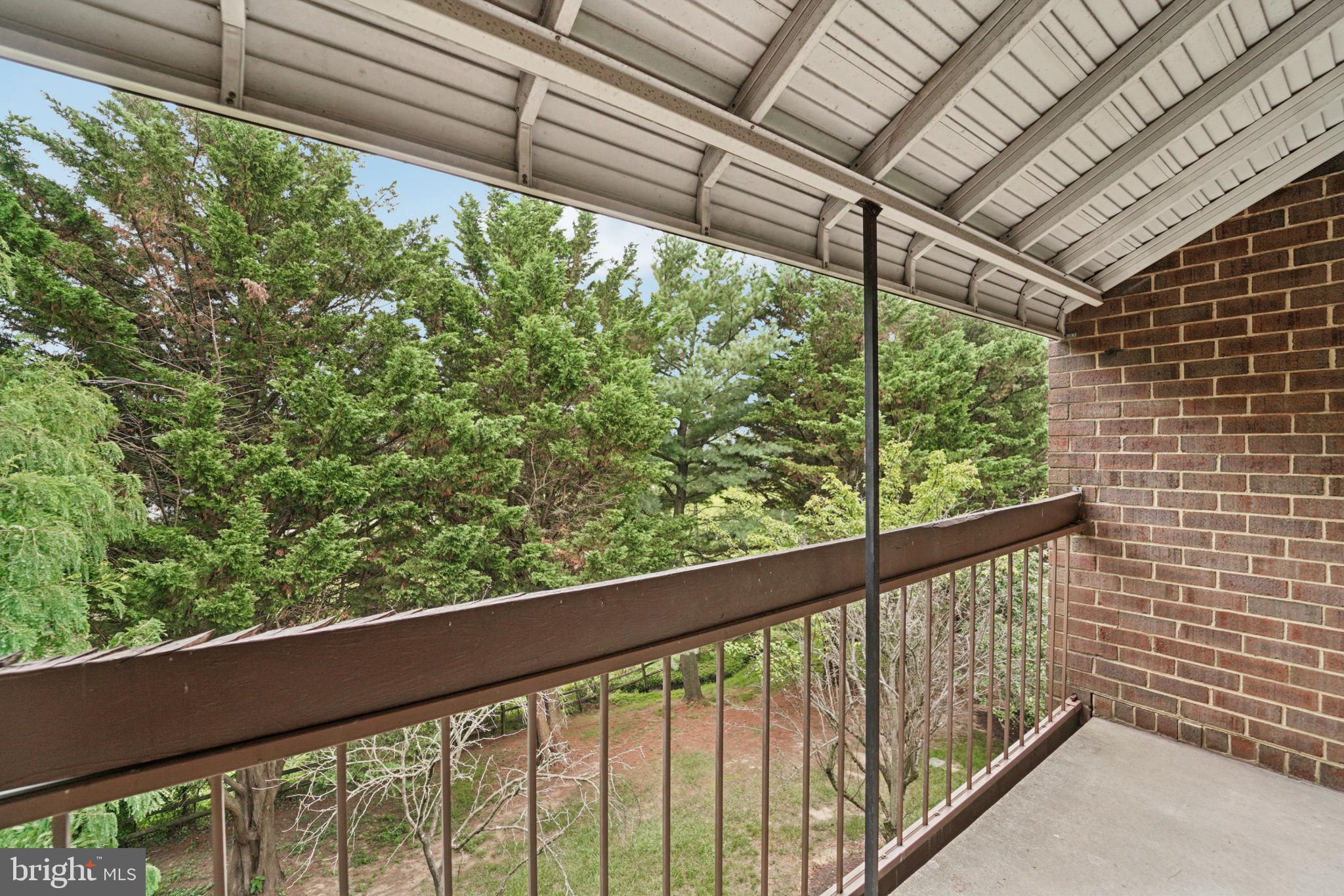 VILLAGE OF LONG REACH - Residential