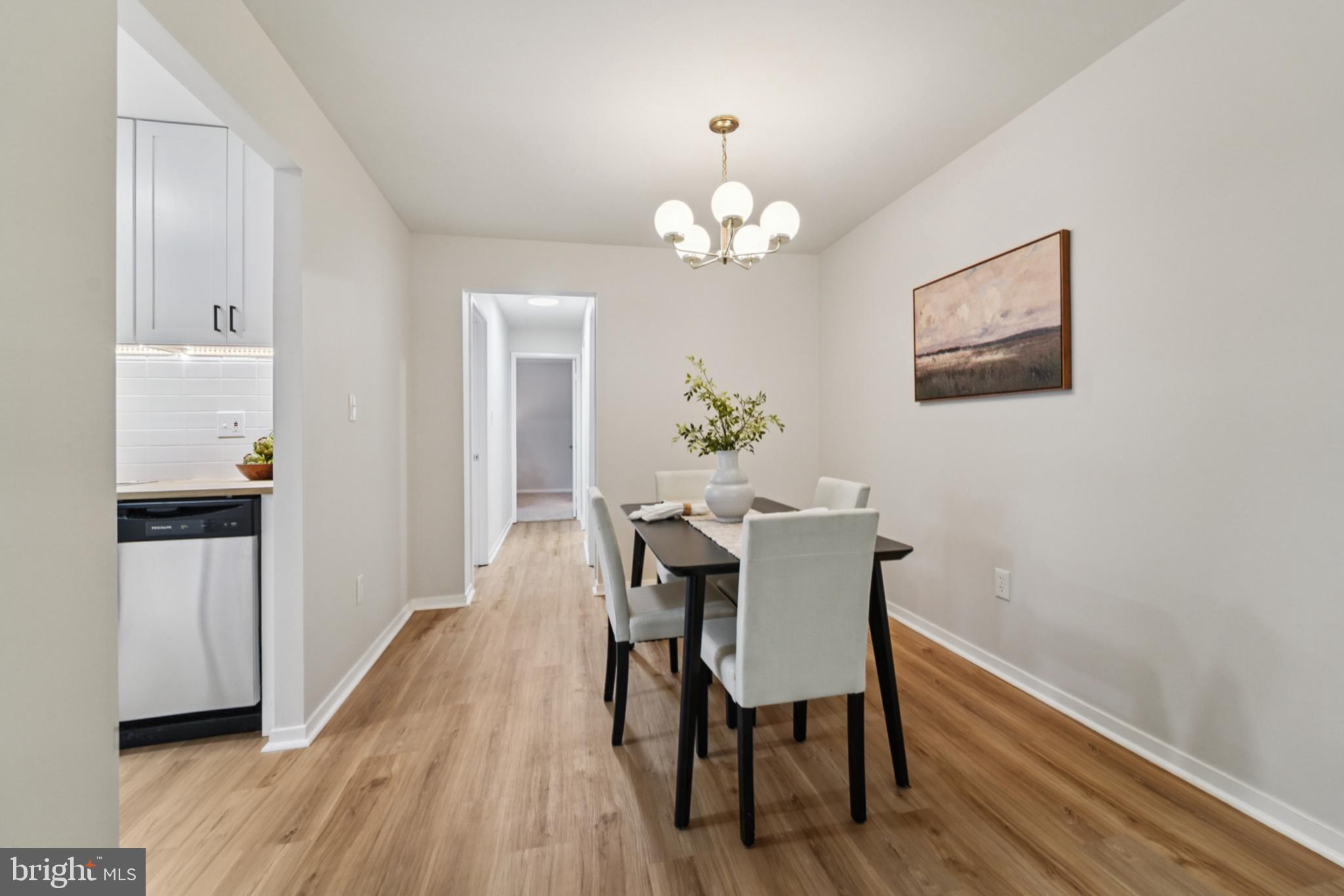 VILLAGE OF LONG REACH - Residential