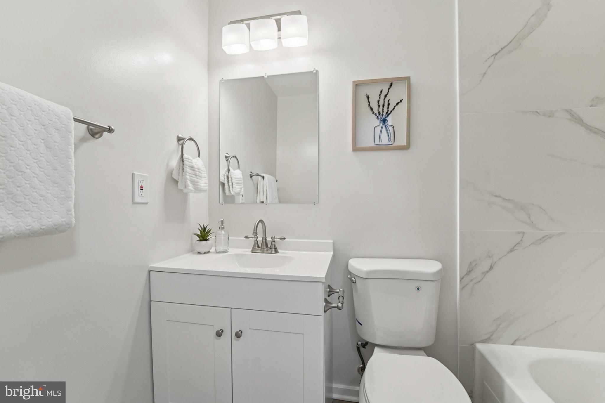 VILLAGE OF LONG REACH - Residential