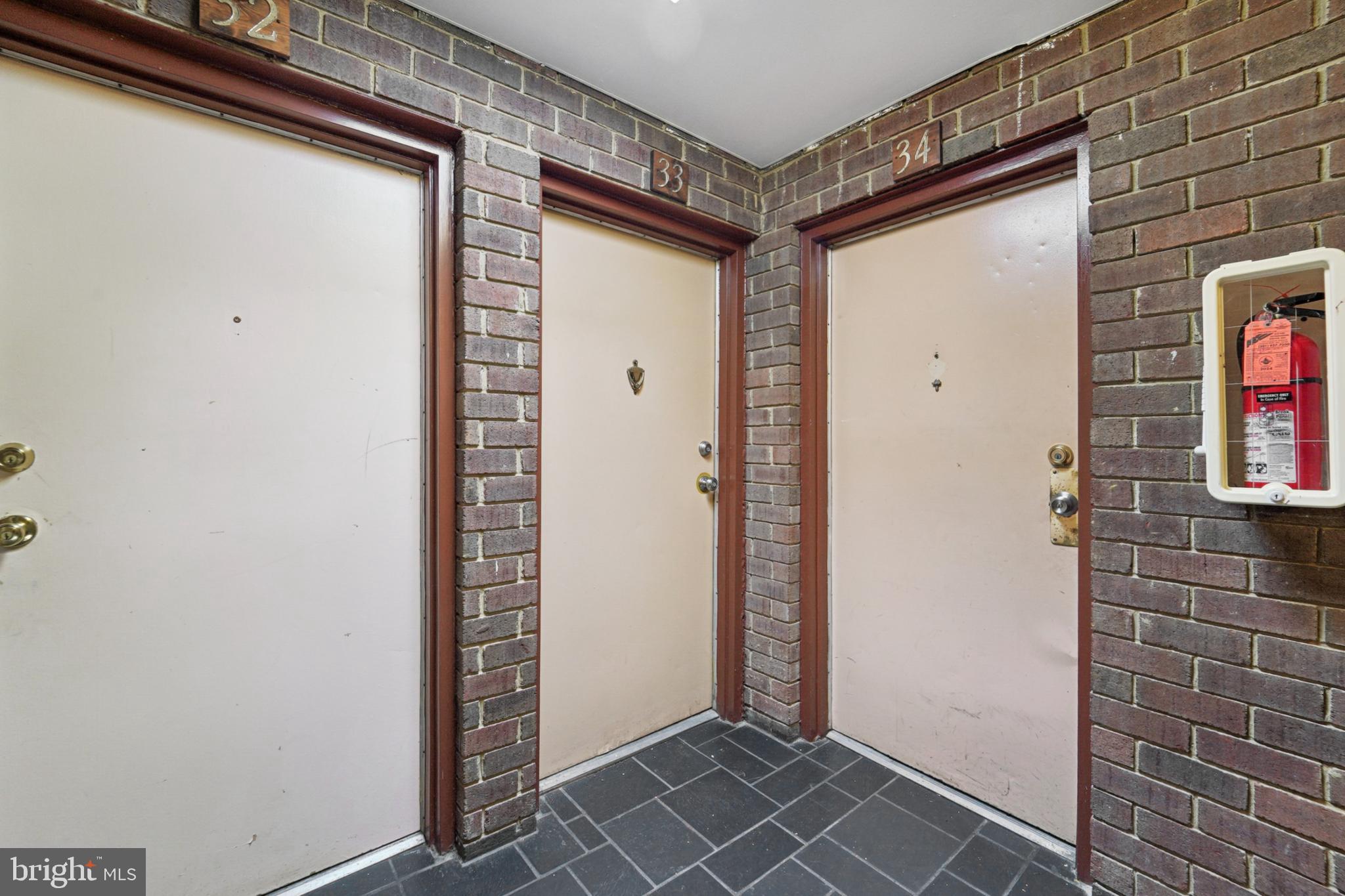 VILLAGE OF LONG REACH - Residential