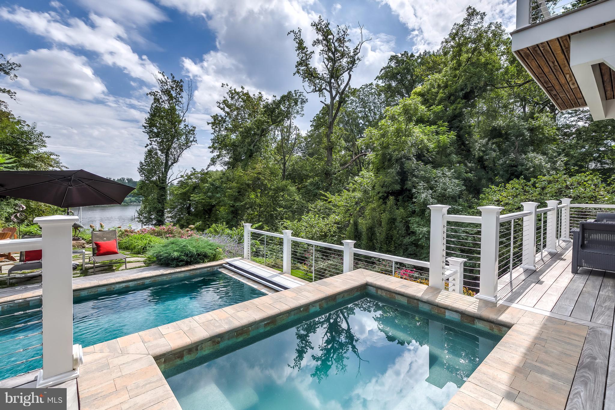 WEST ANNAPOLIS - Residential