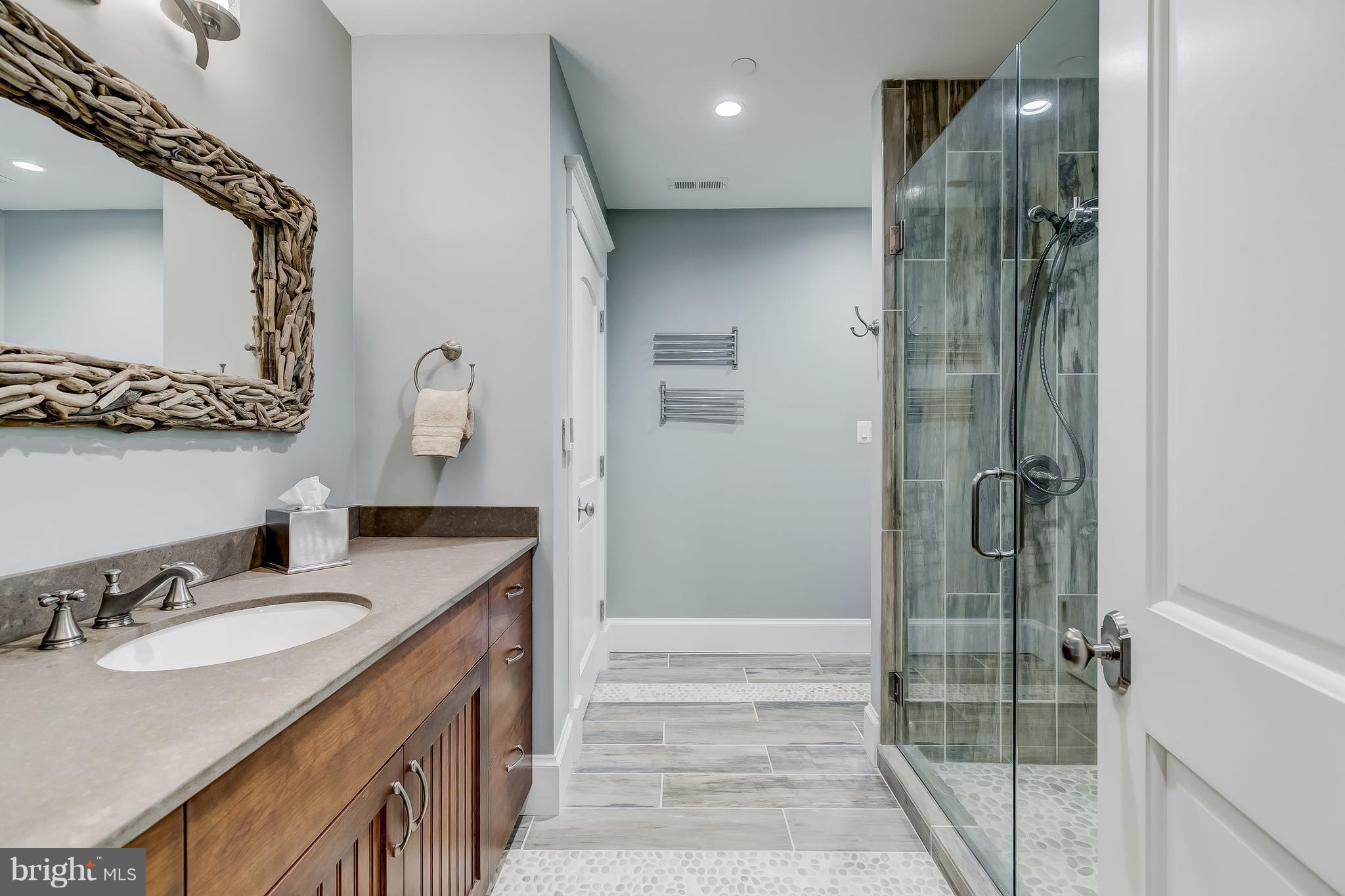 WEST ANNAPOLIS - Residential