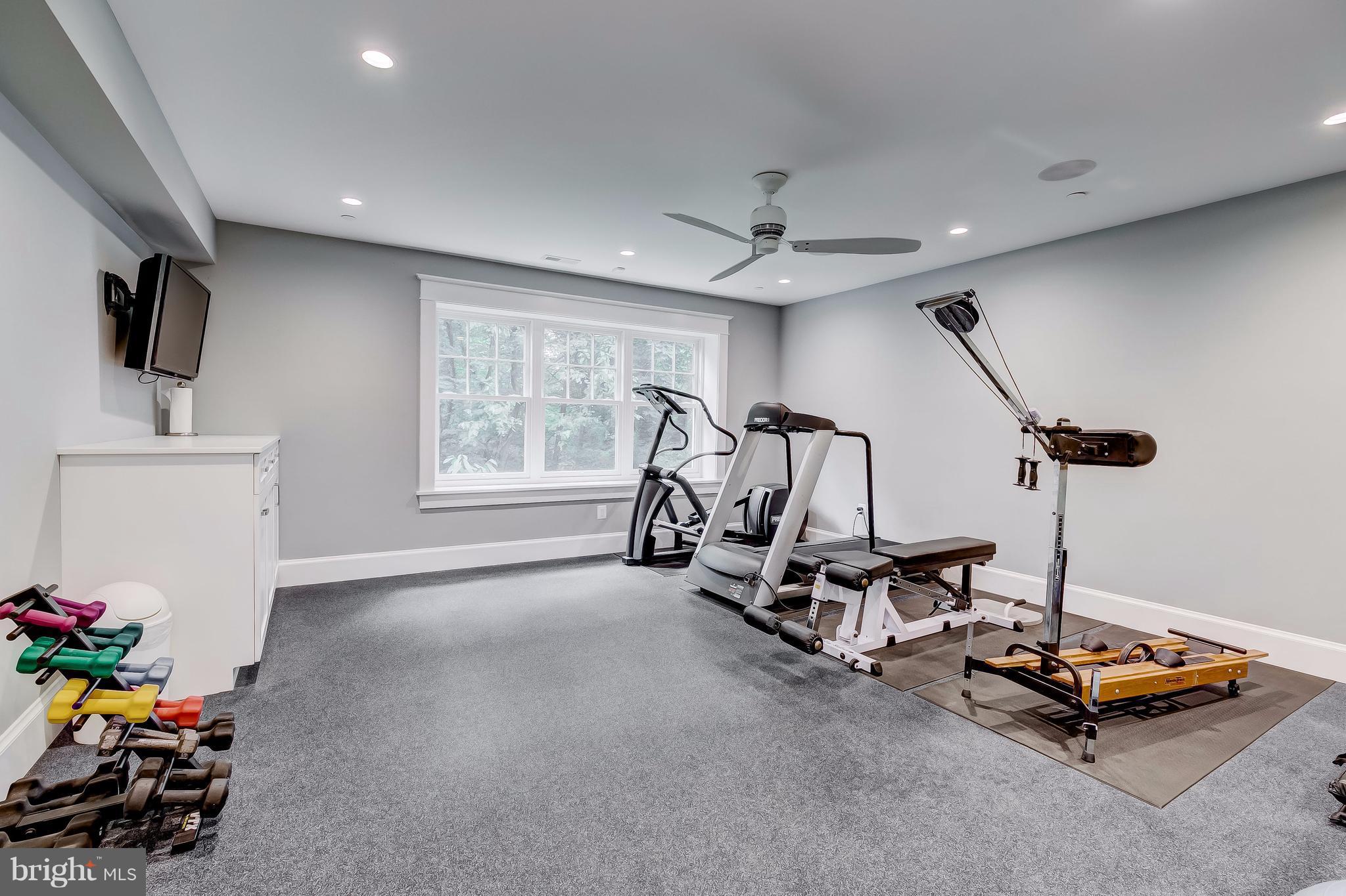 WEST ANNAPOLIS - Residential