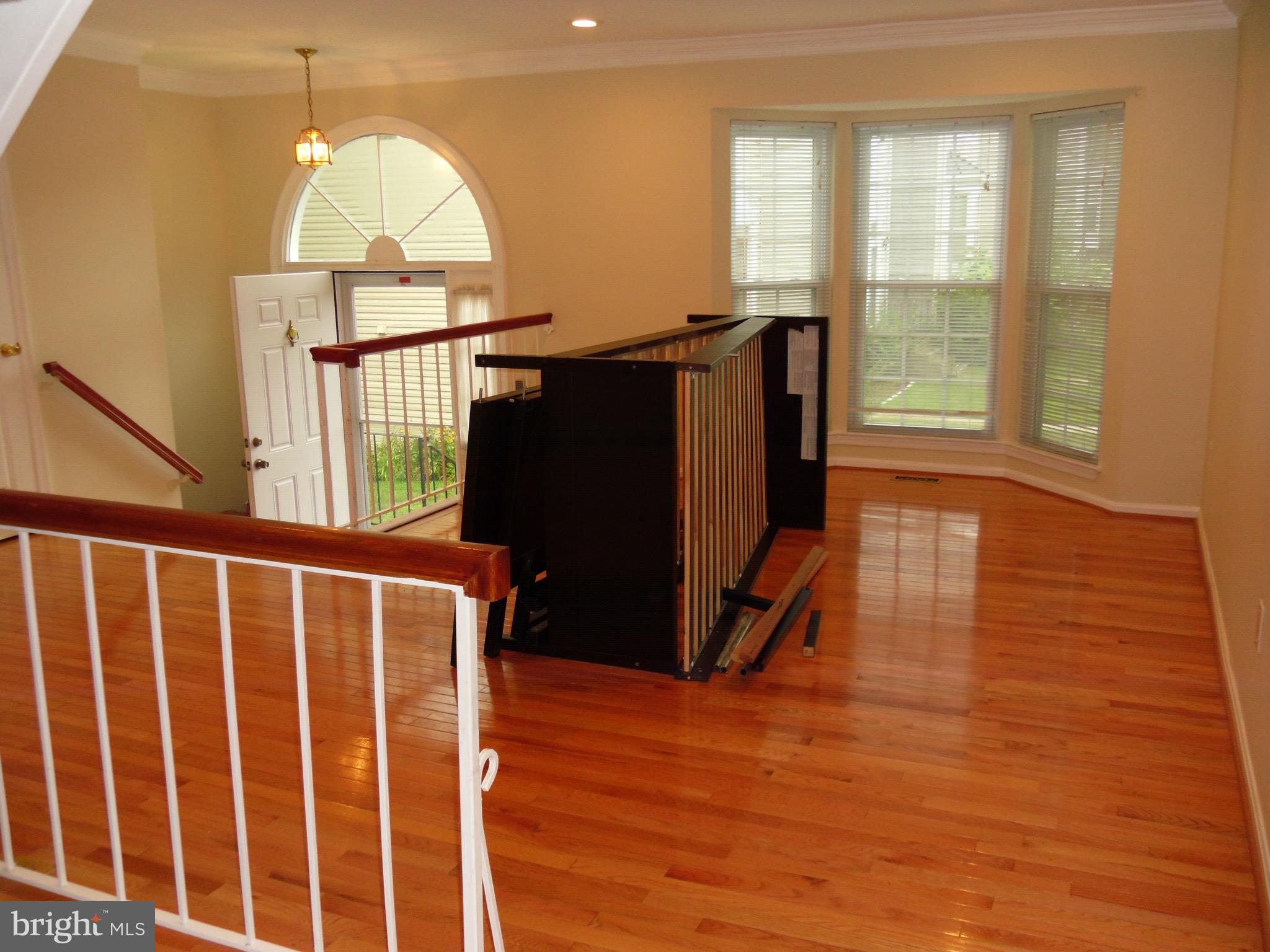 VALLEY STREAM ESTATES - Residential Lease