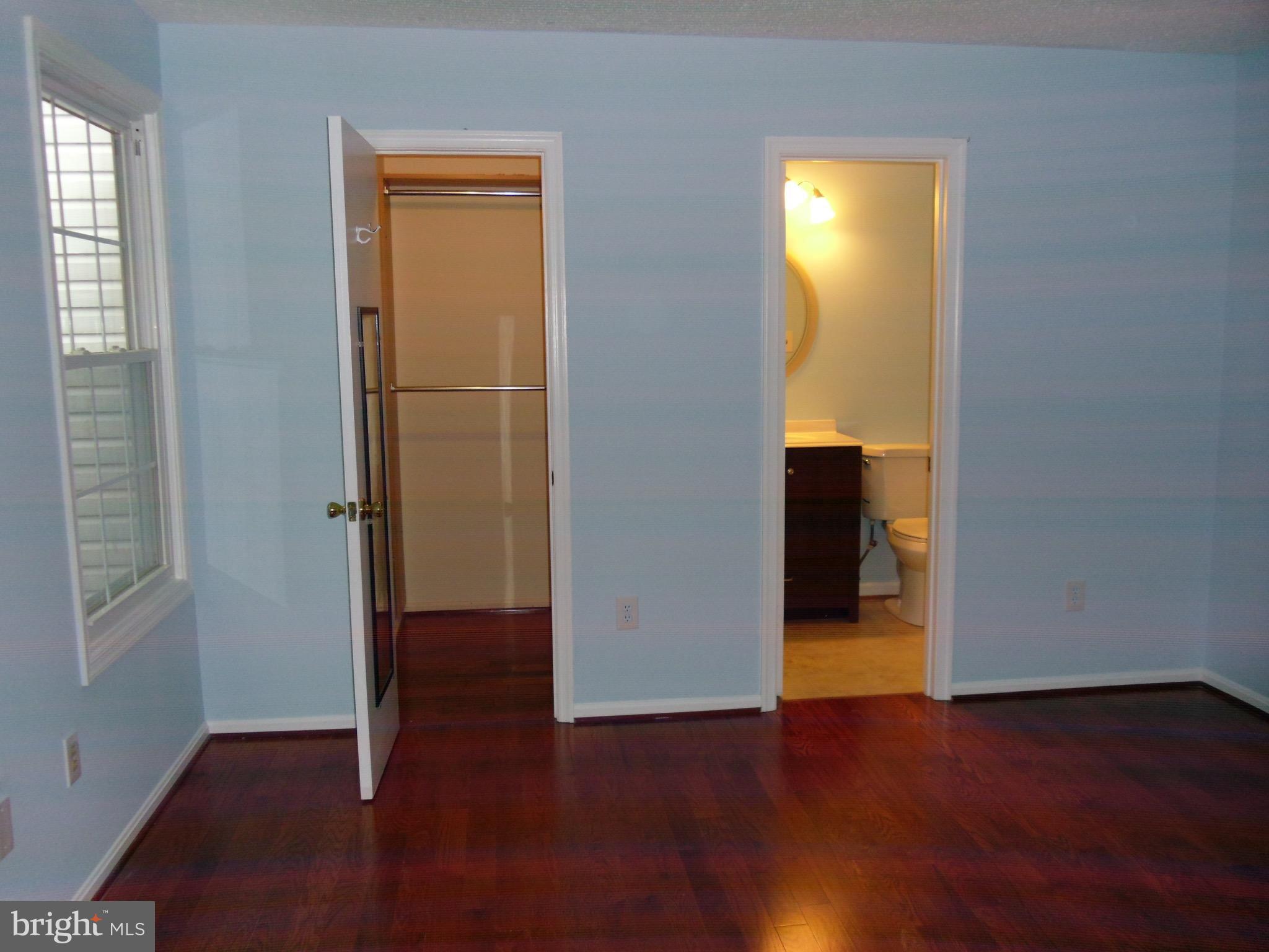 VALLEY STREAM ESTATES - Residential Lease