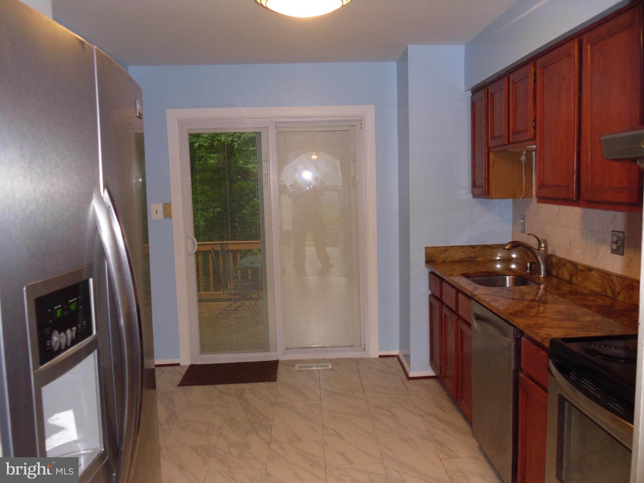 VALLEY STREAM ESTATES - Residential Lease